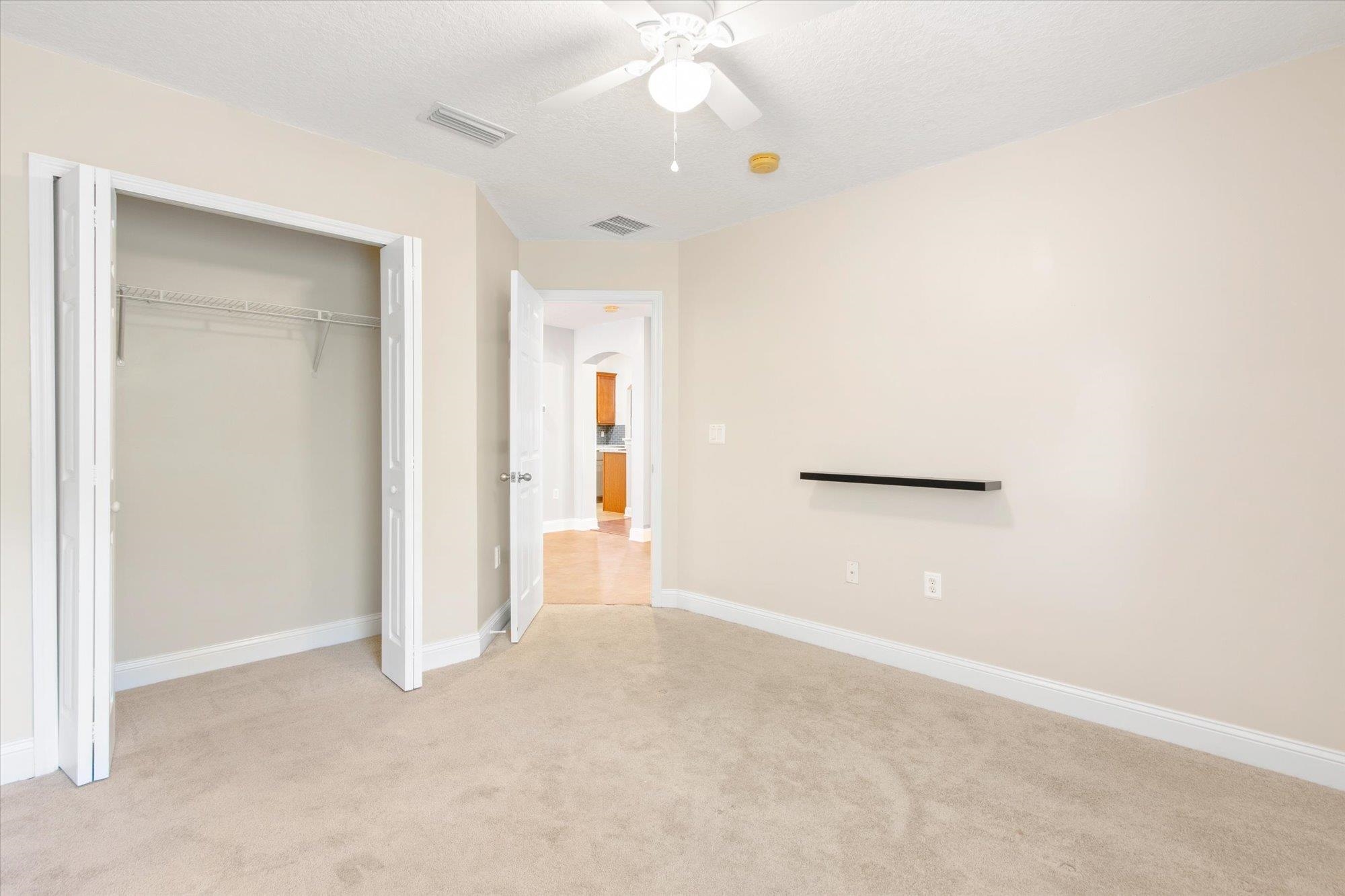916 S Garden Lake
