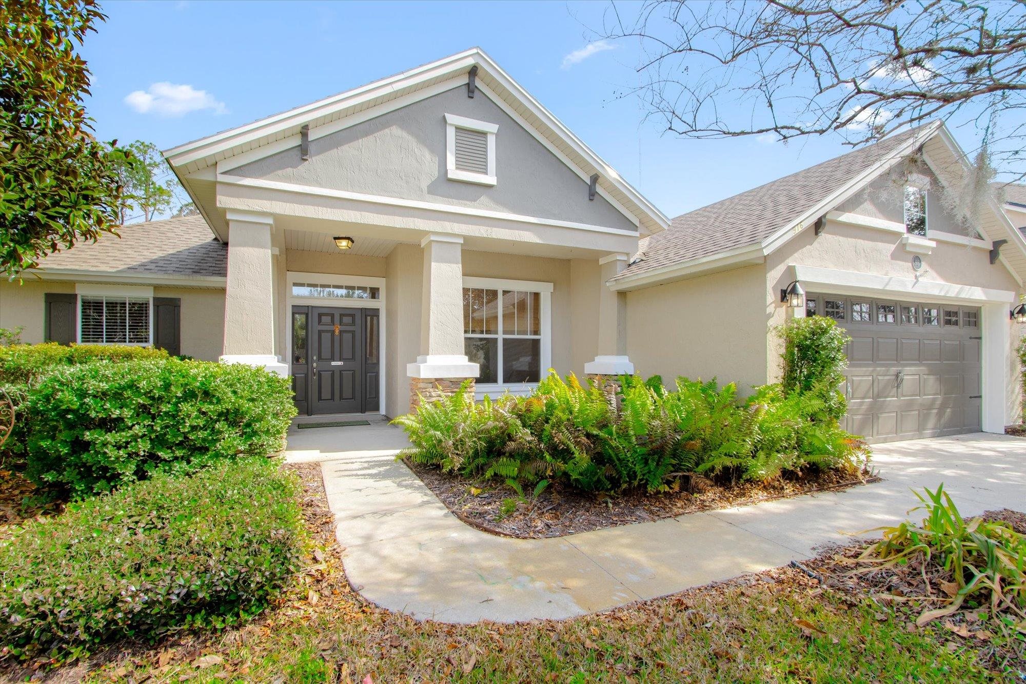 916 S Garden Lake