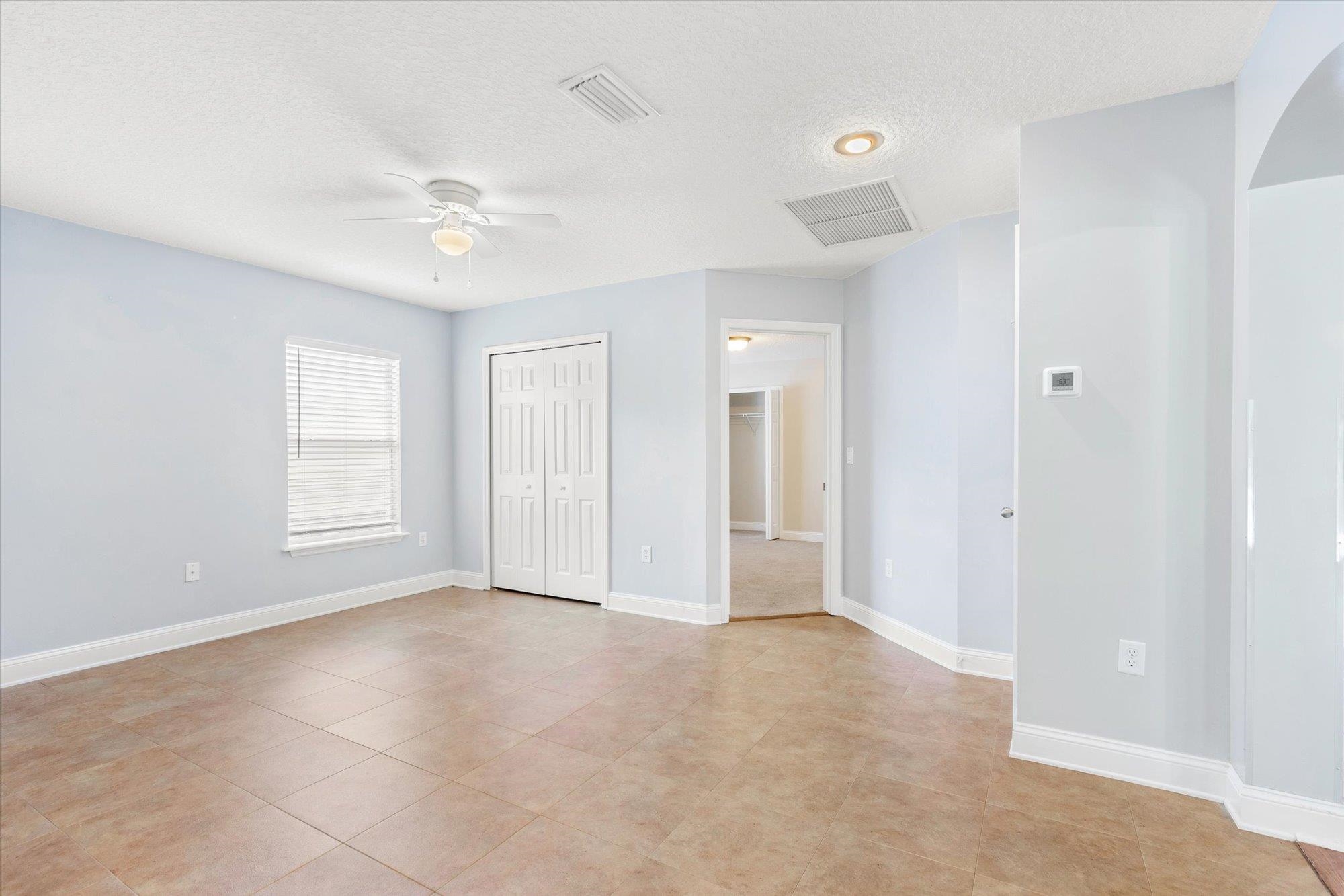 916 S Garden Lake