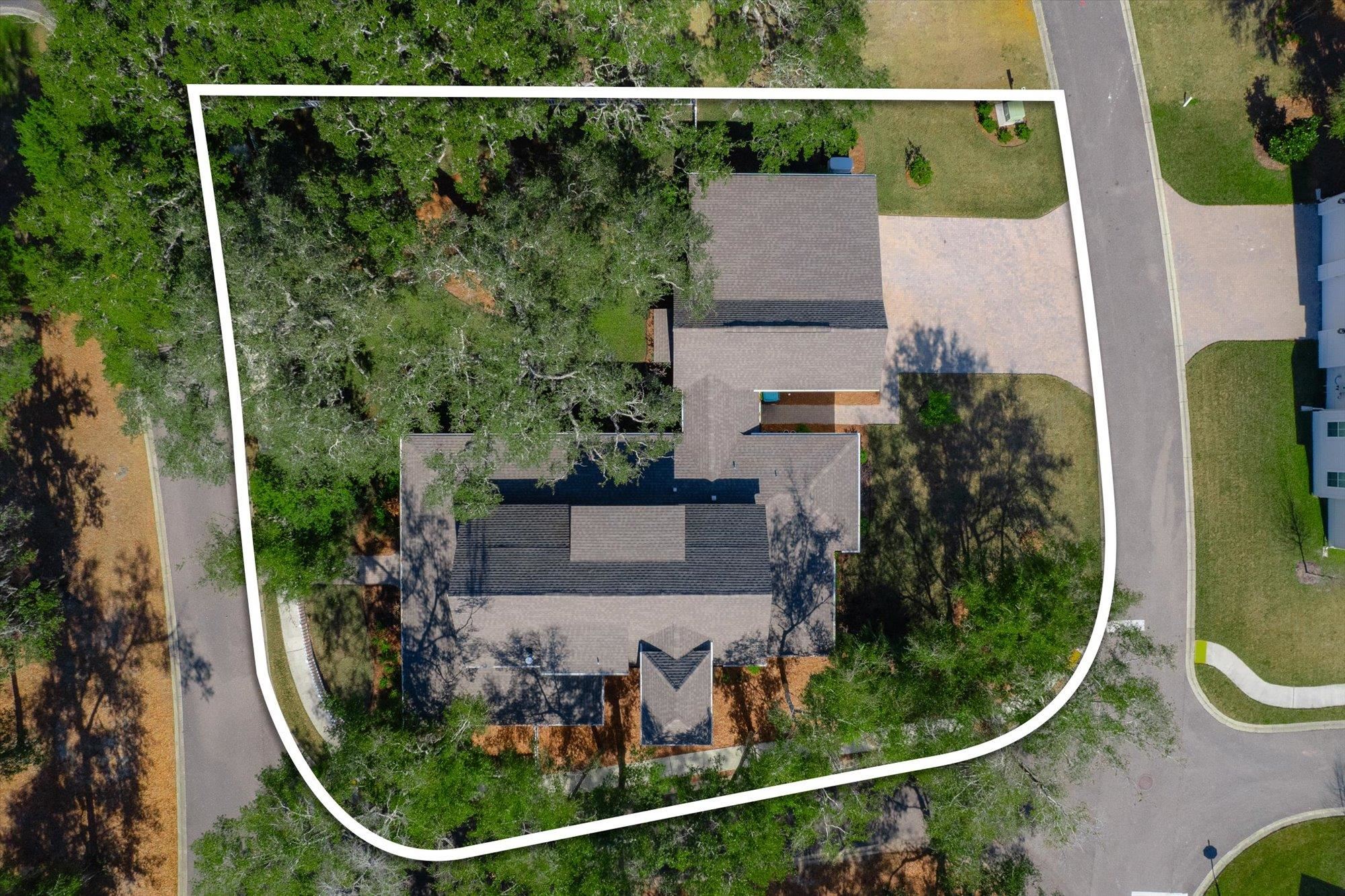 28341 Grandview Manor