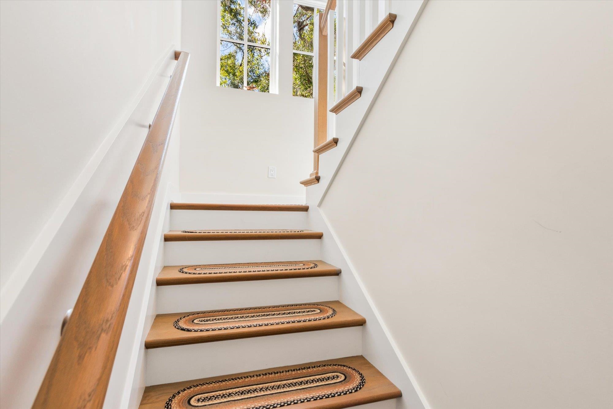 28341 Grandview Manor
