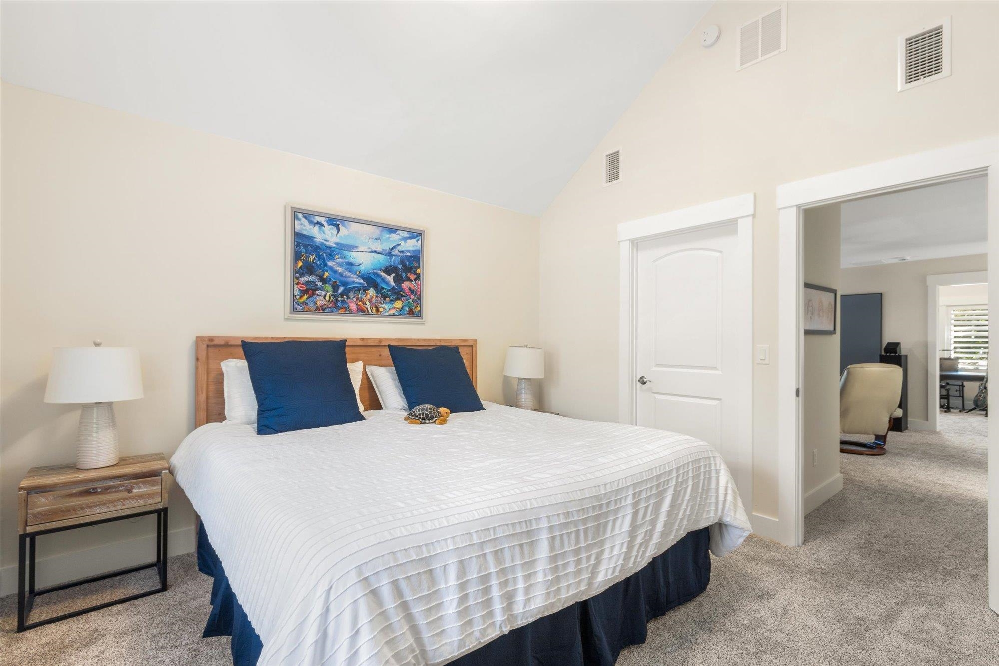 28341 Grandview Manor