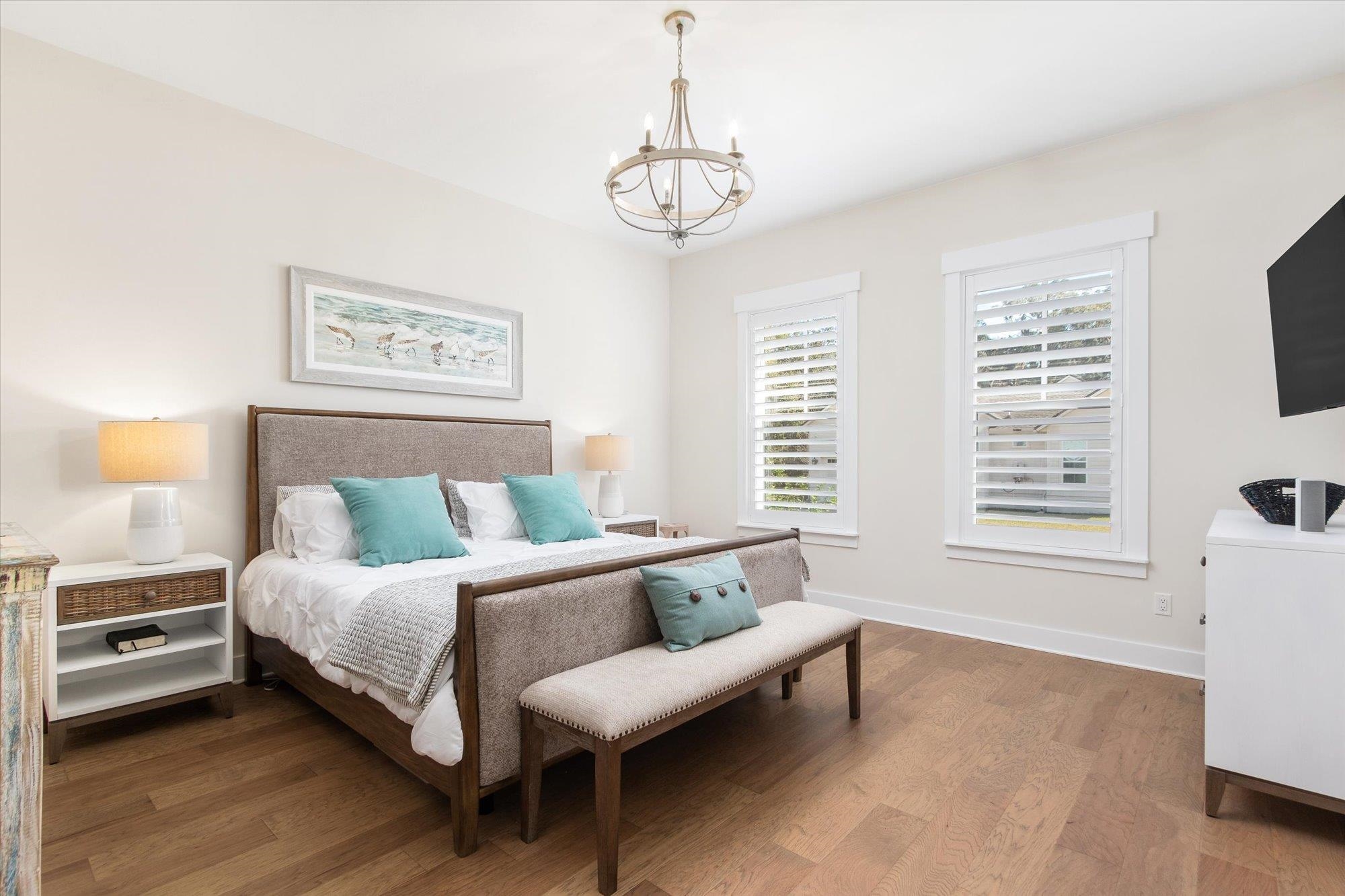 28341 Grandview Manor