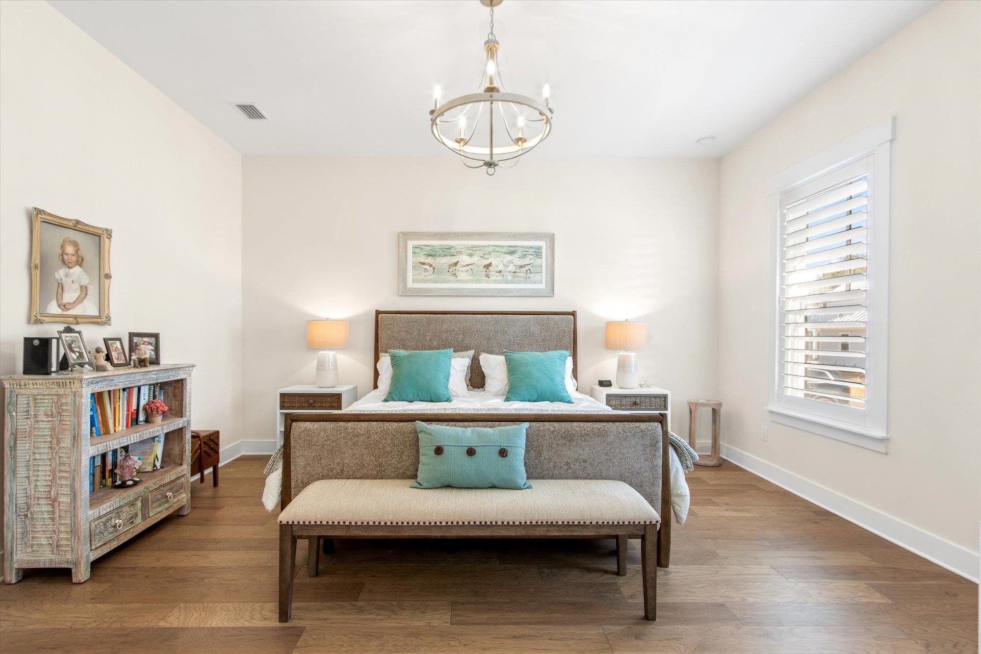 28341 Grandview Manor