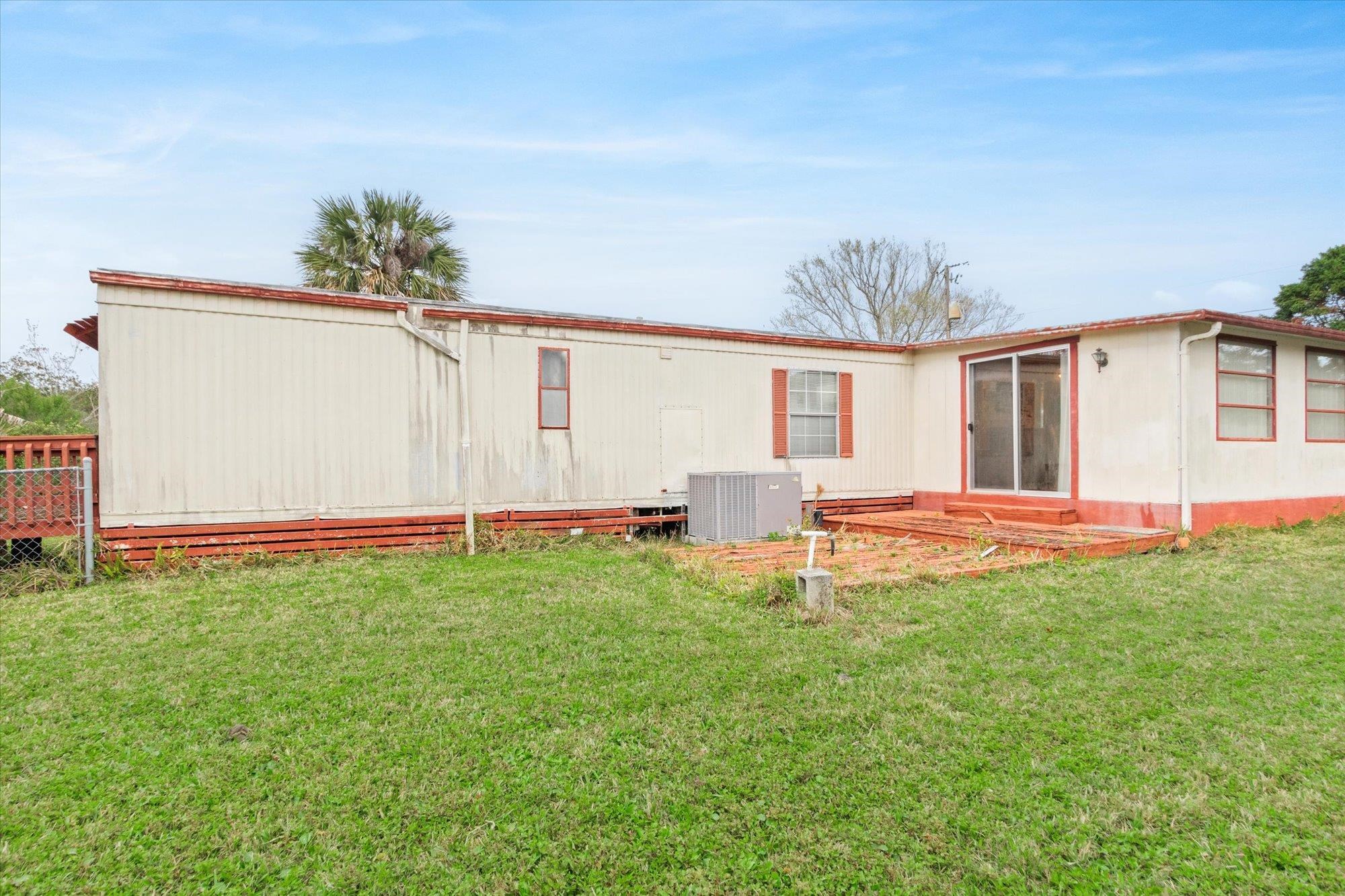 644 Coral Circle