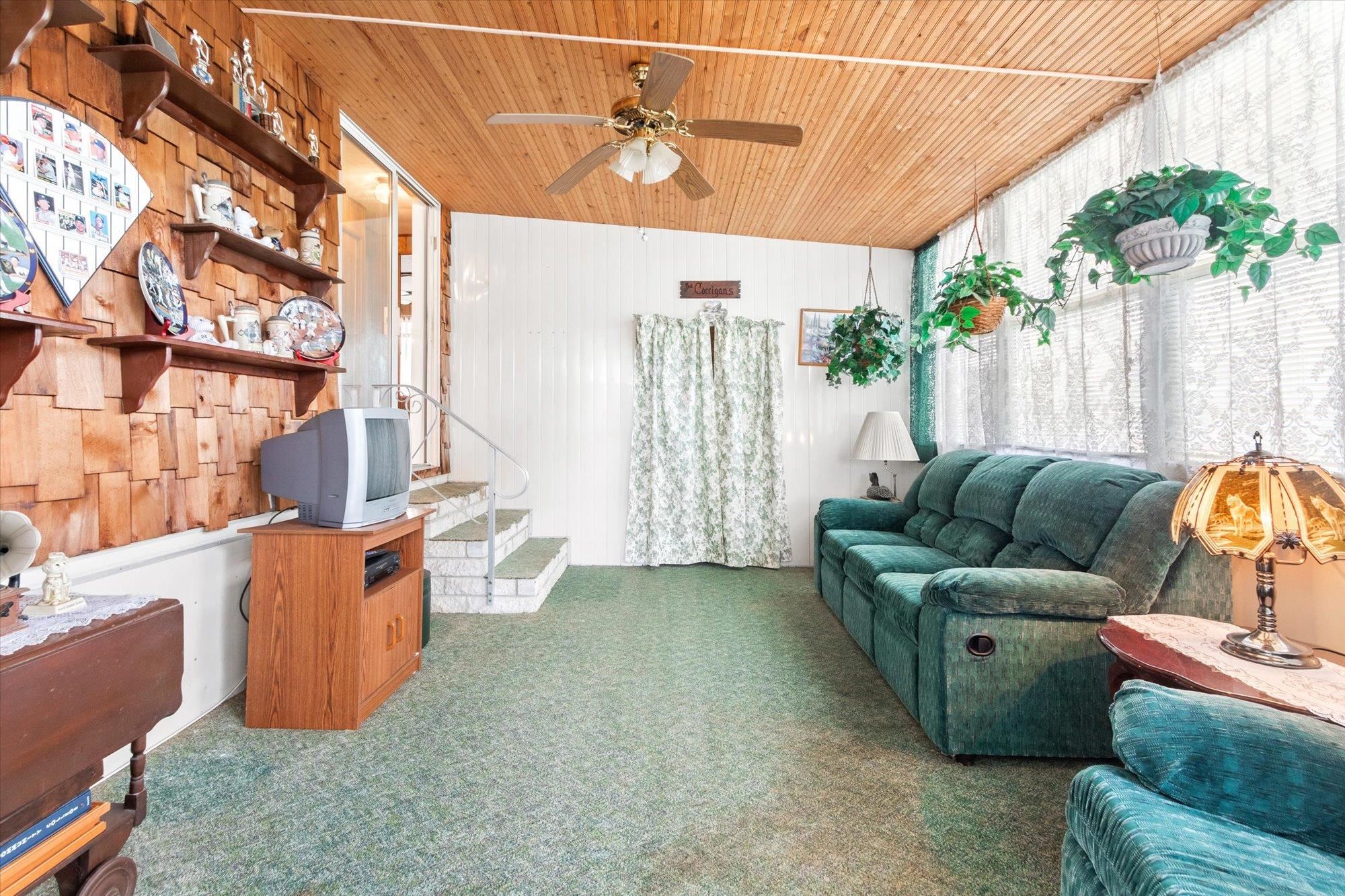 644 Coral Circle