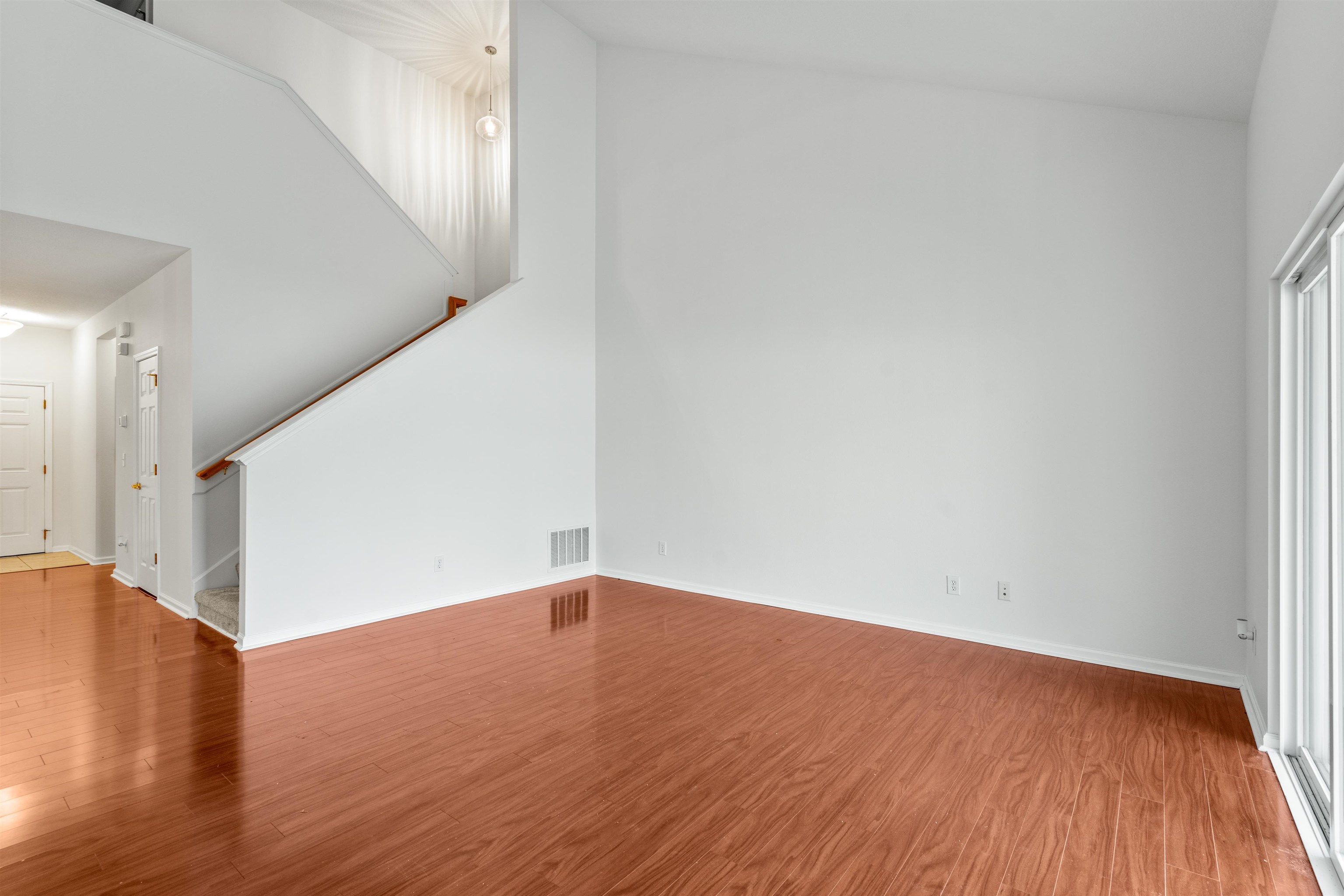 534 Wooded Crossing Cir