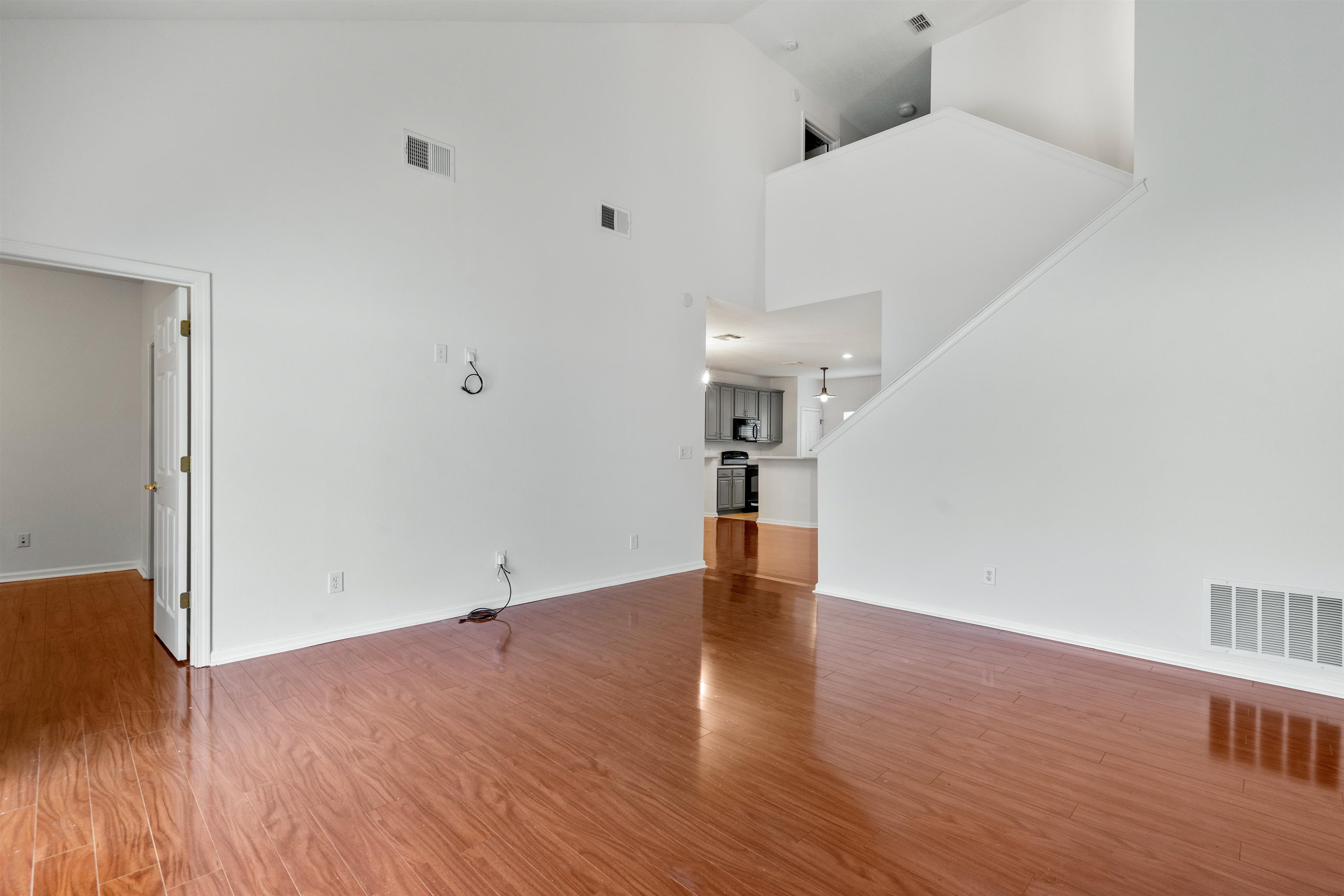 534 Wooded Crossing Cir