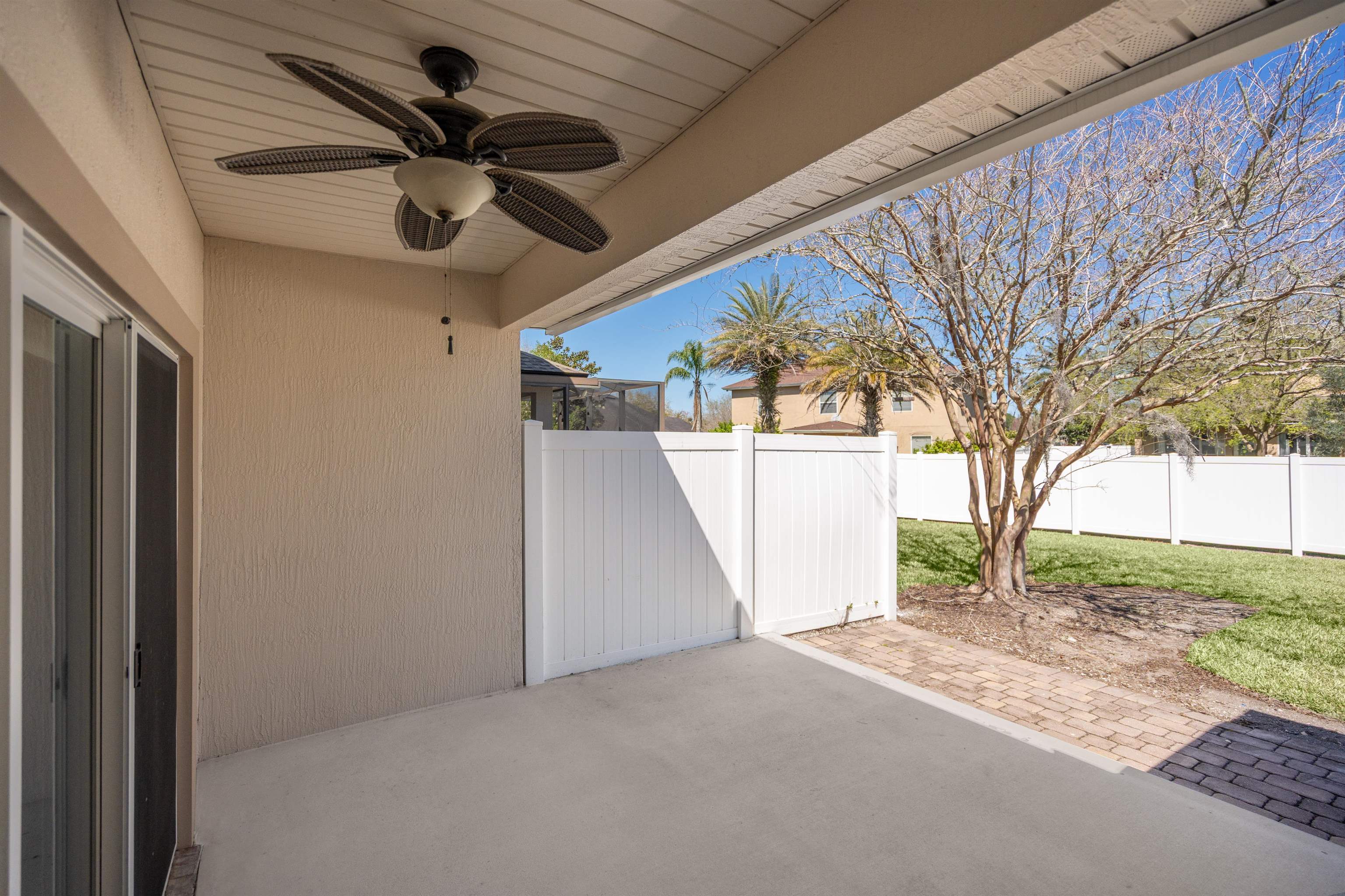 534 Wooded Crossing Cir