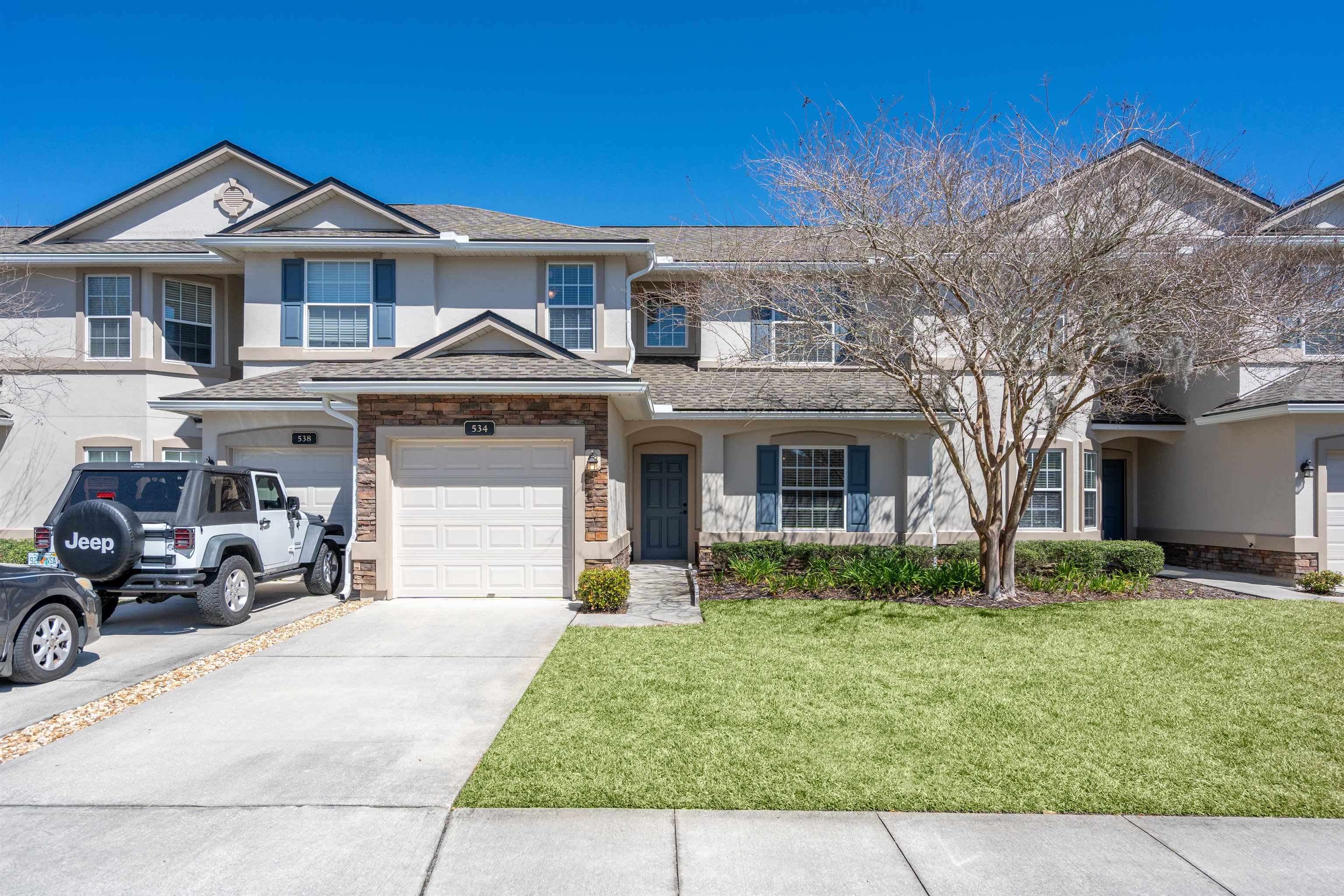 534 Wooded Crossing Cir