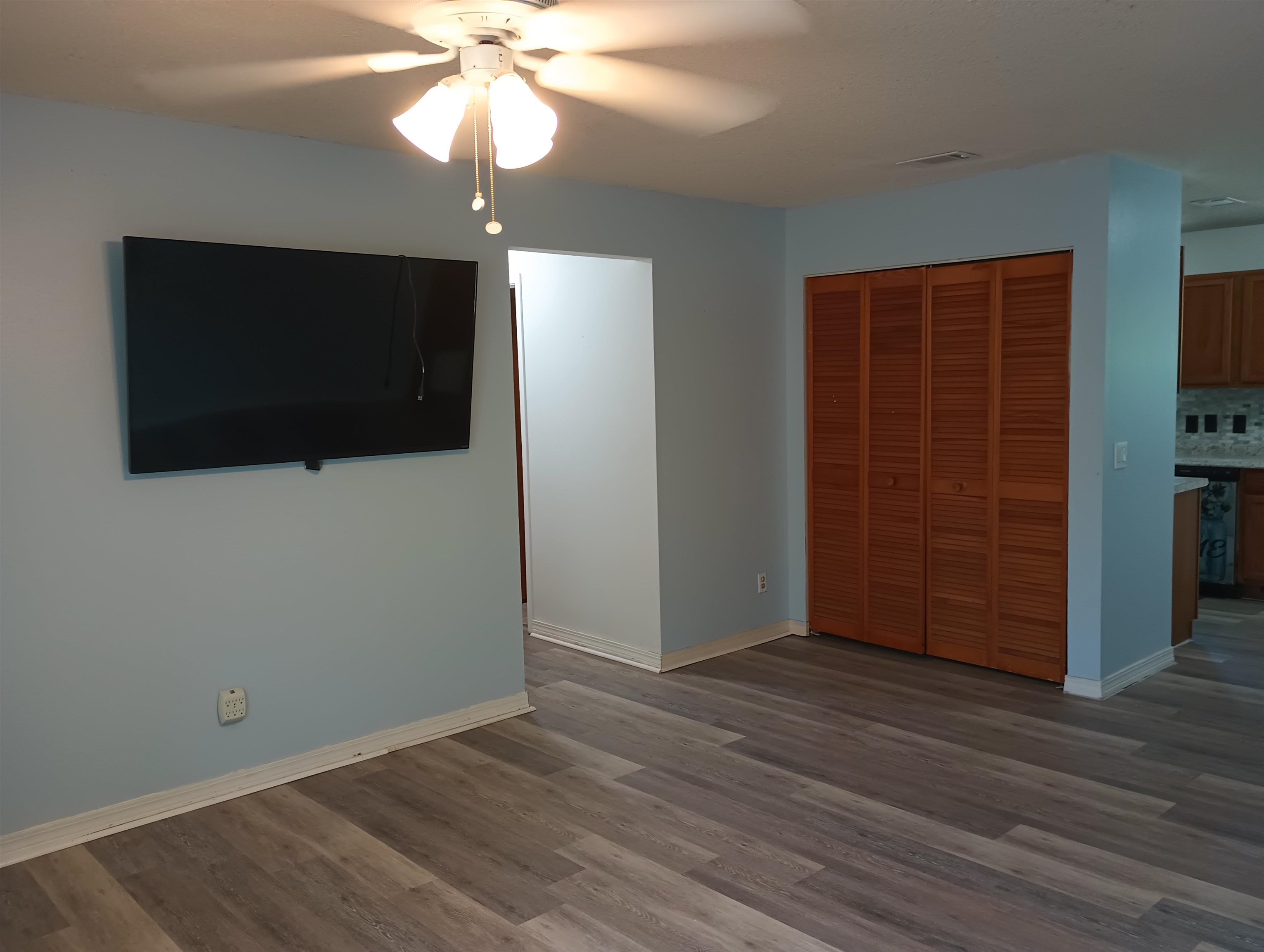 304 Las Olas Rd