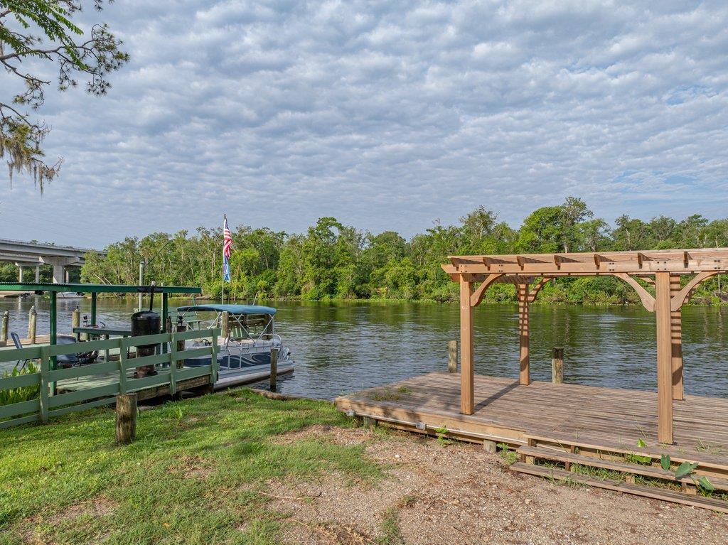 146 Magnolia Trail