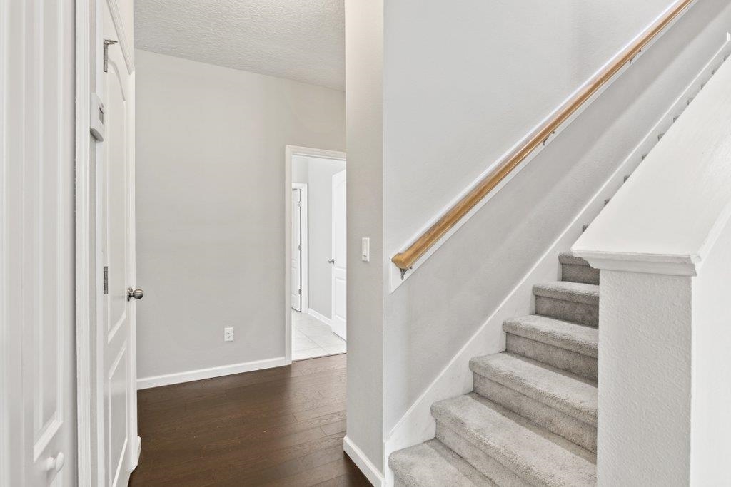 117 Mission Cove Cir