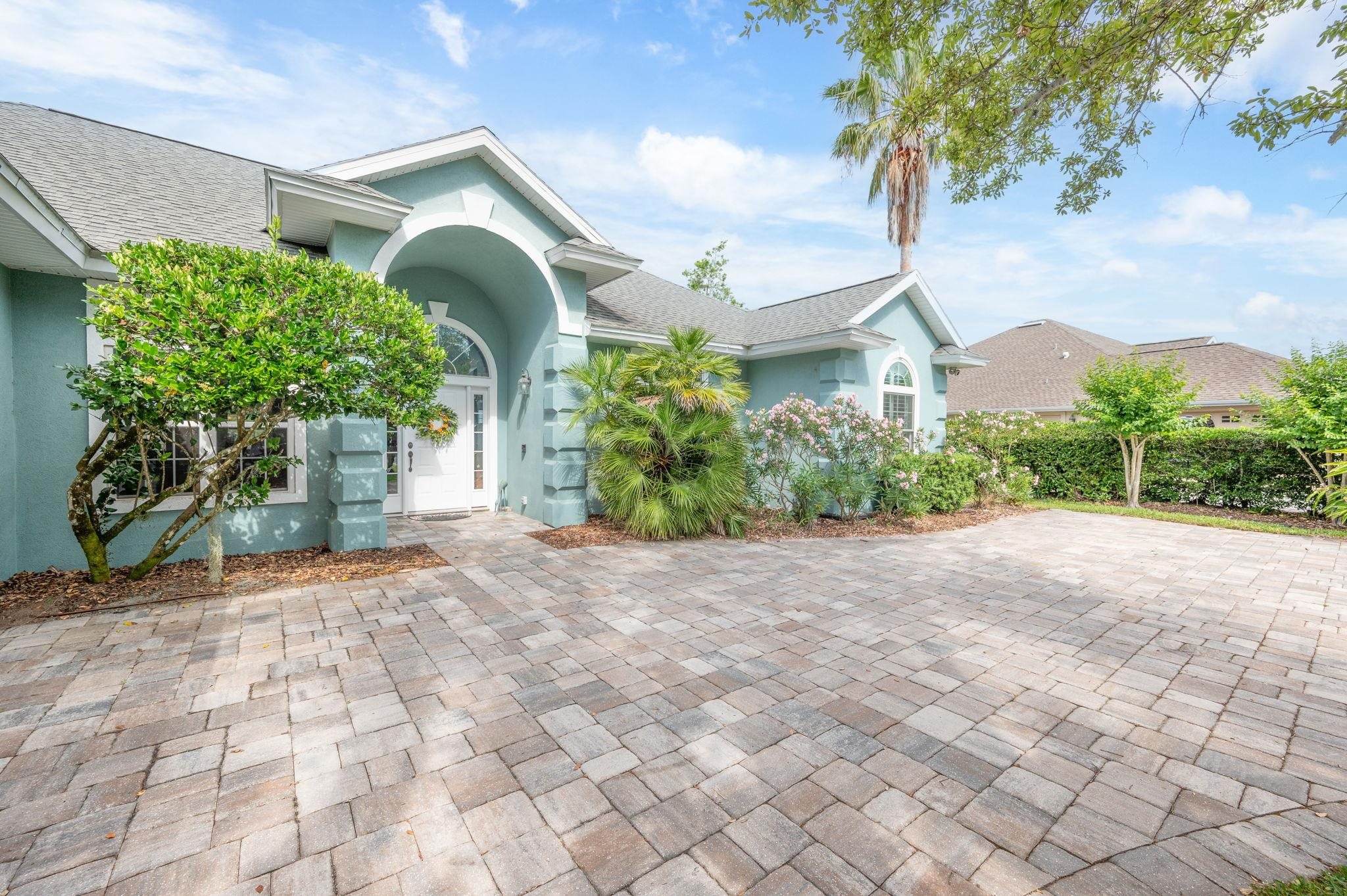 813 Kalli Creek Ln