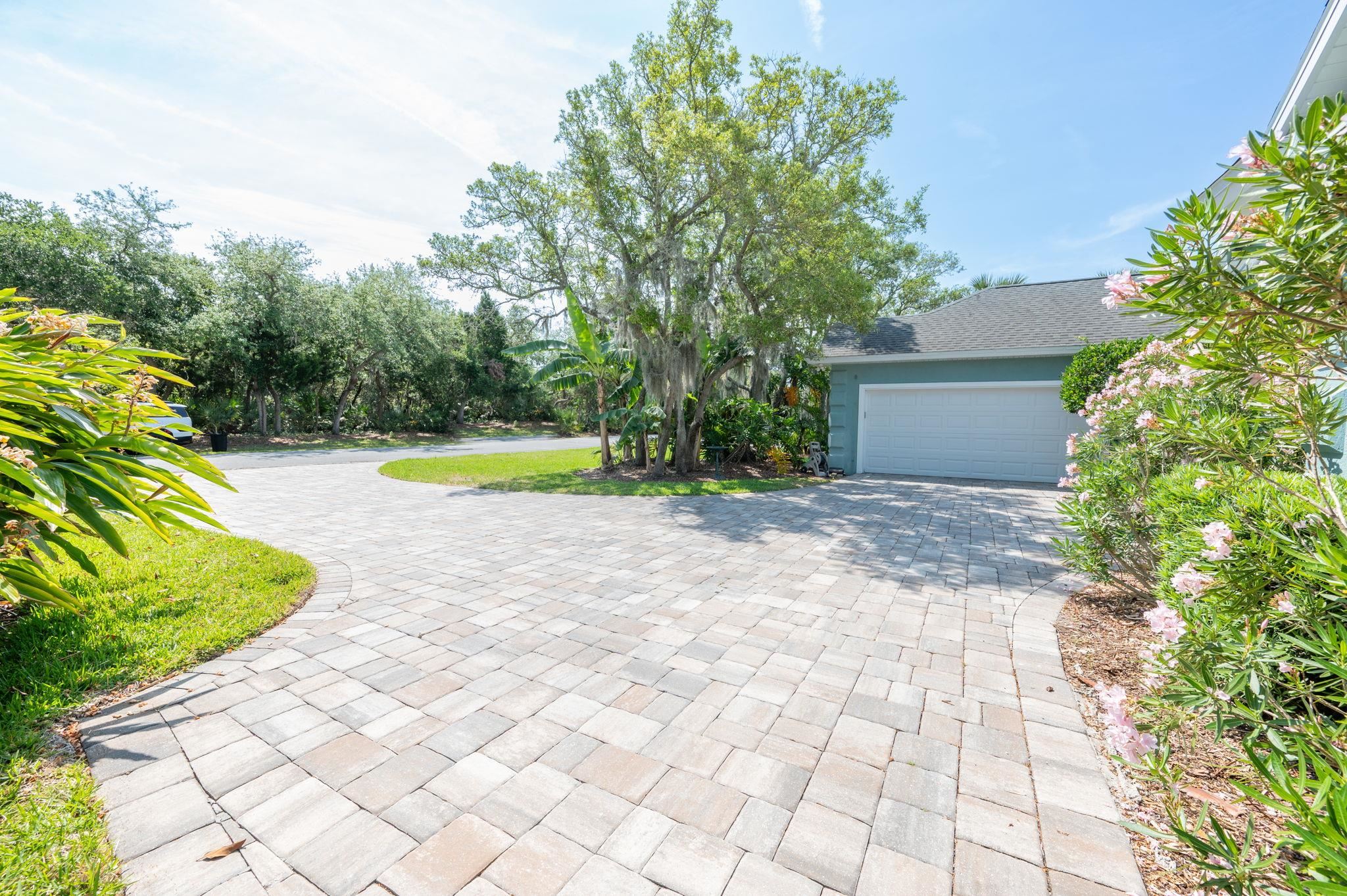 813 Kalli Creek Ln