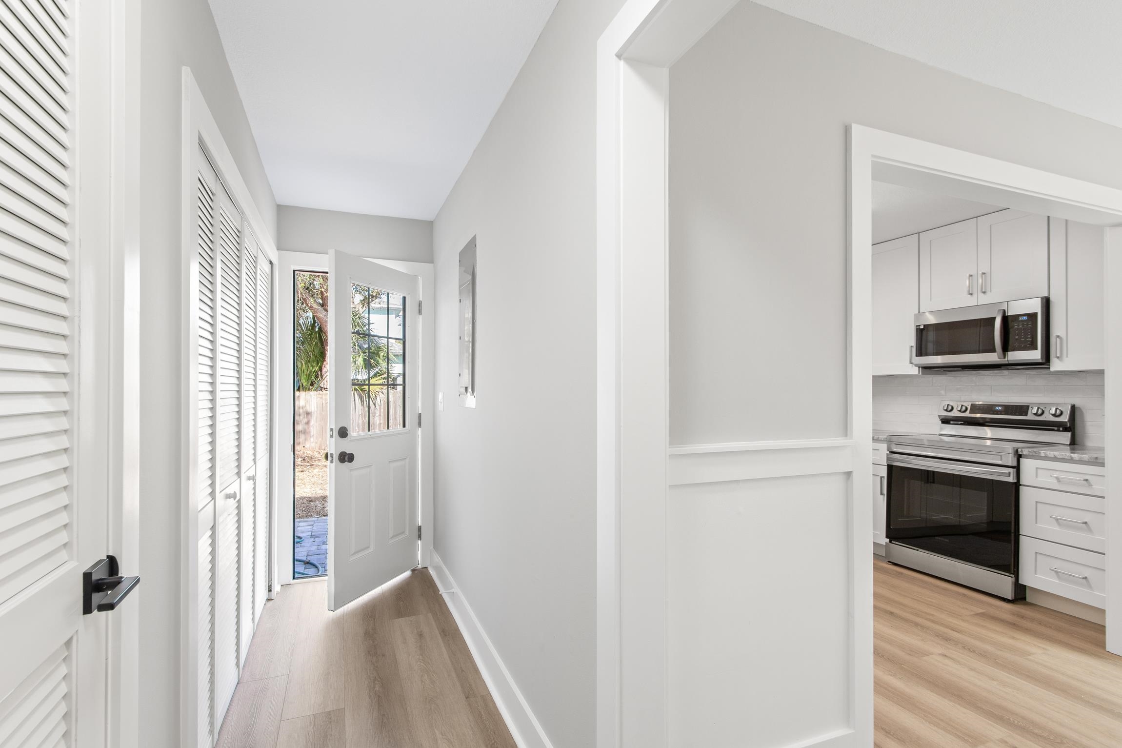 112 2nd St