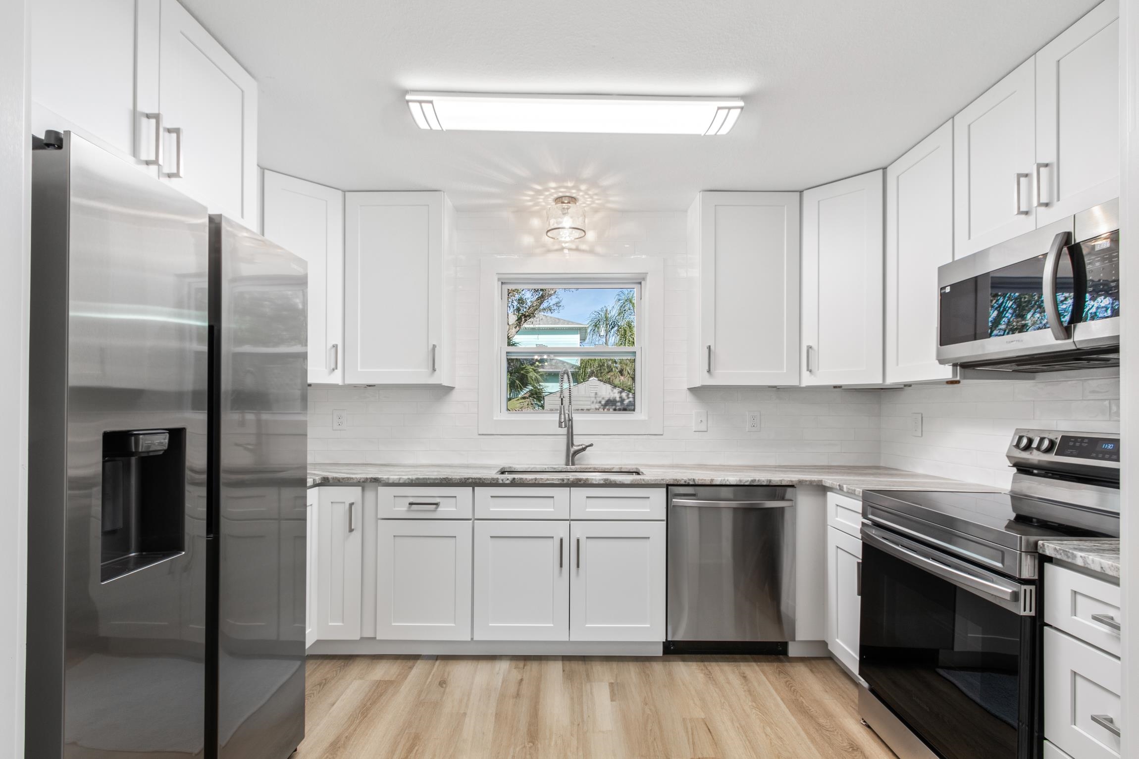112 2nd St