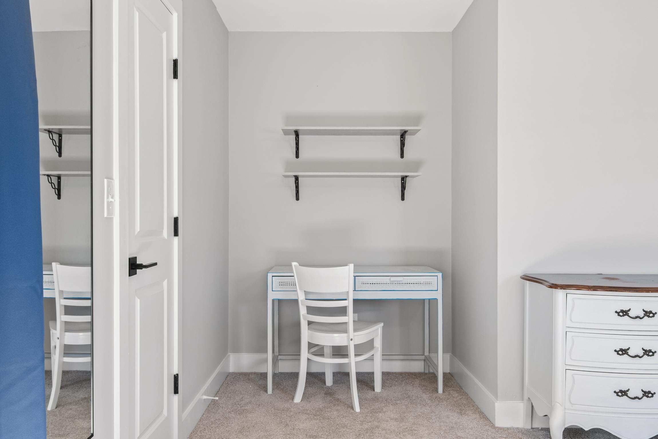 112 2nd St