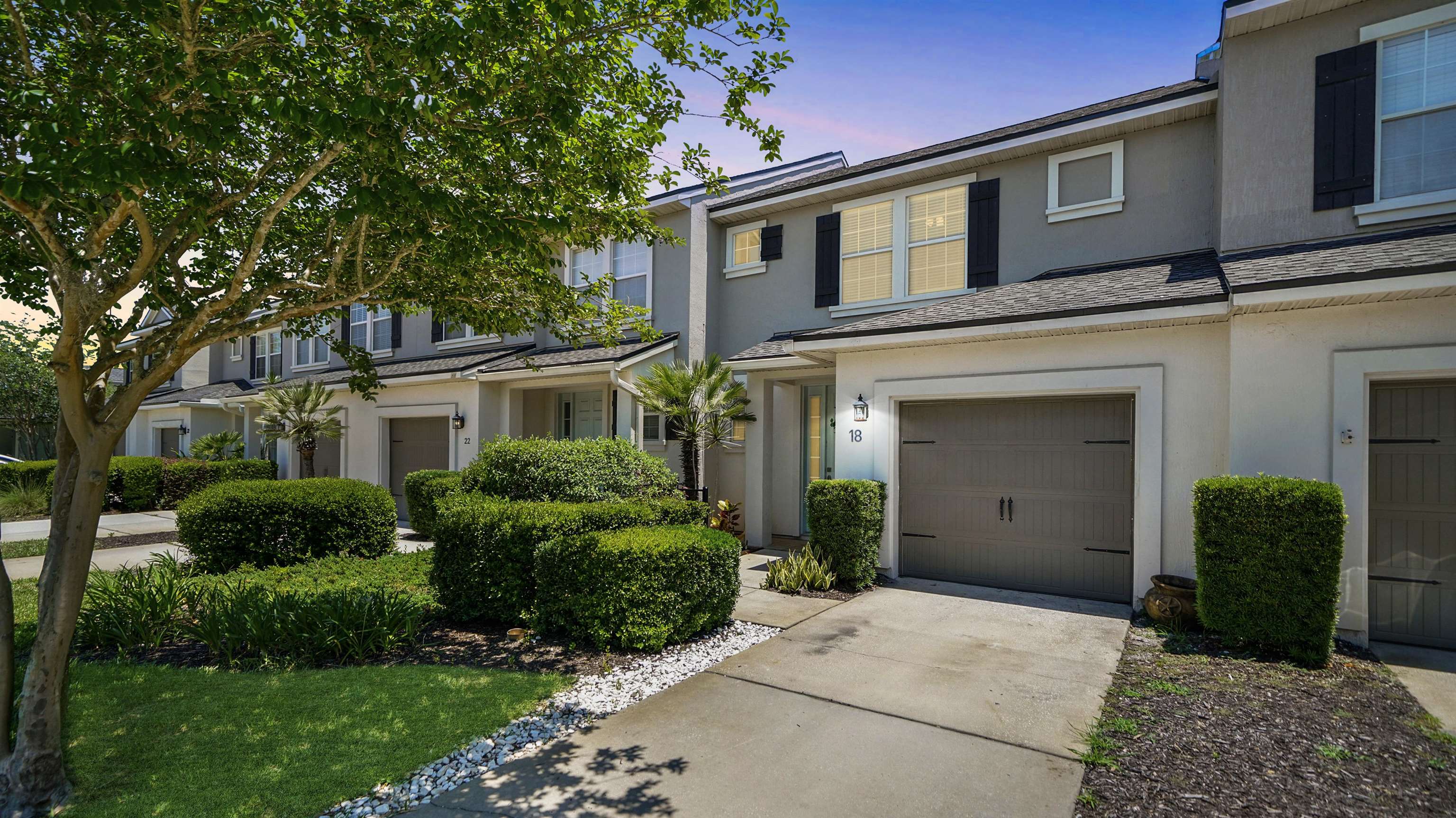 18 Amistad Dr Unit: 18