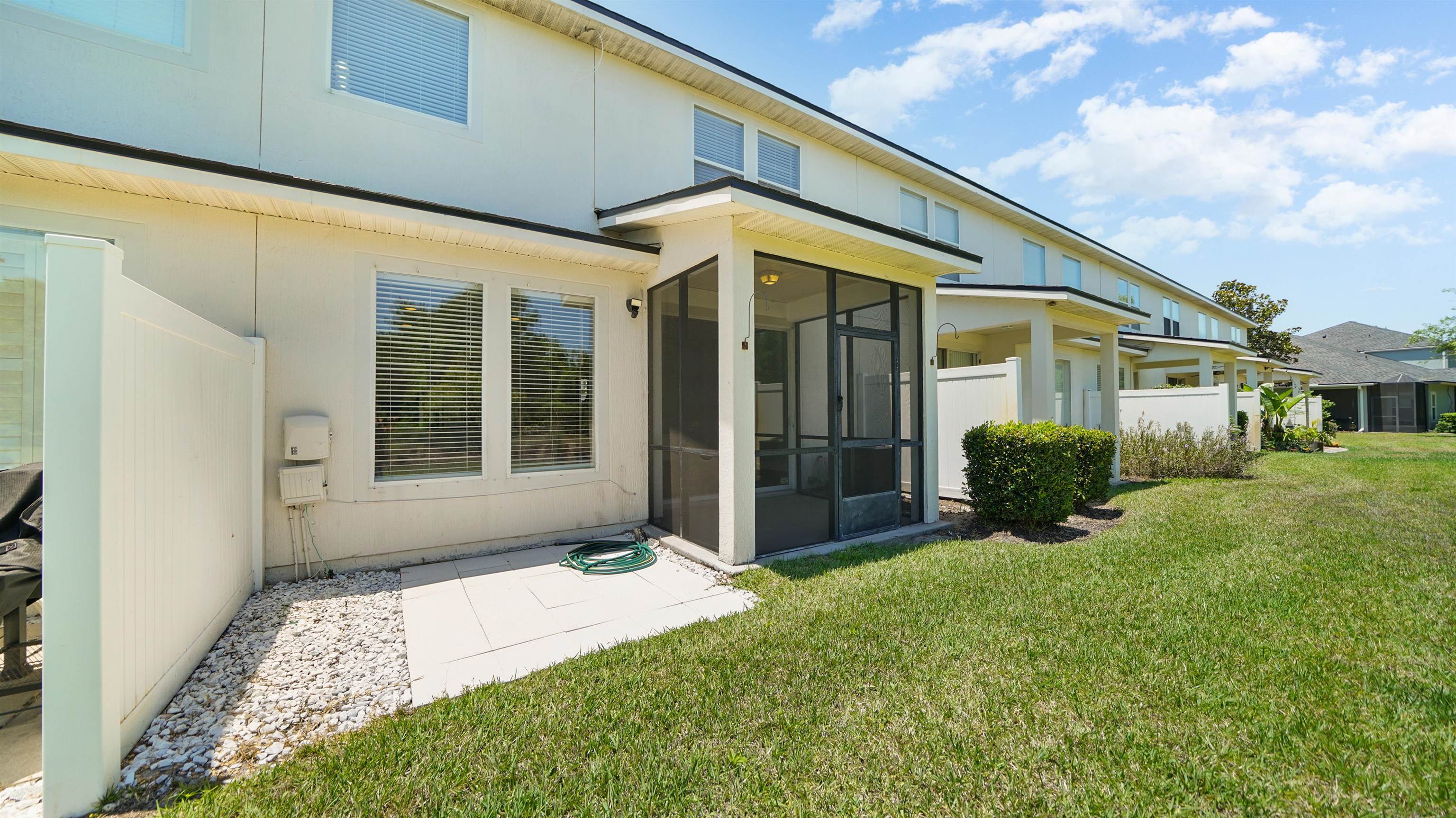 18 Amistad Dr Unit: 18