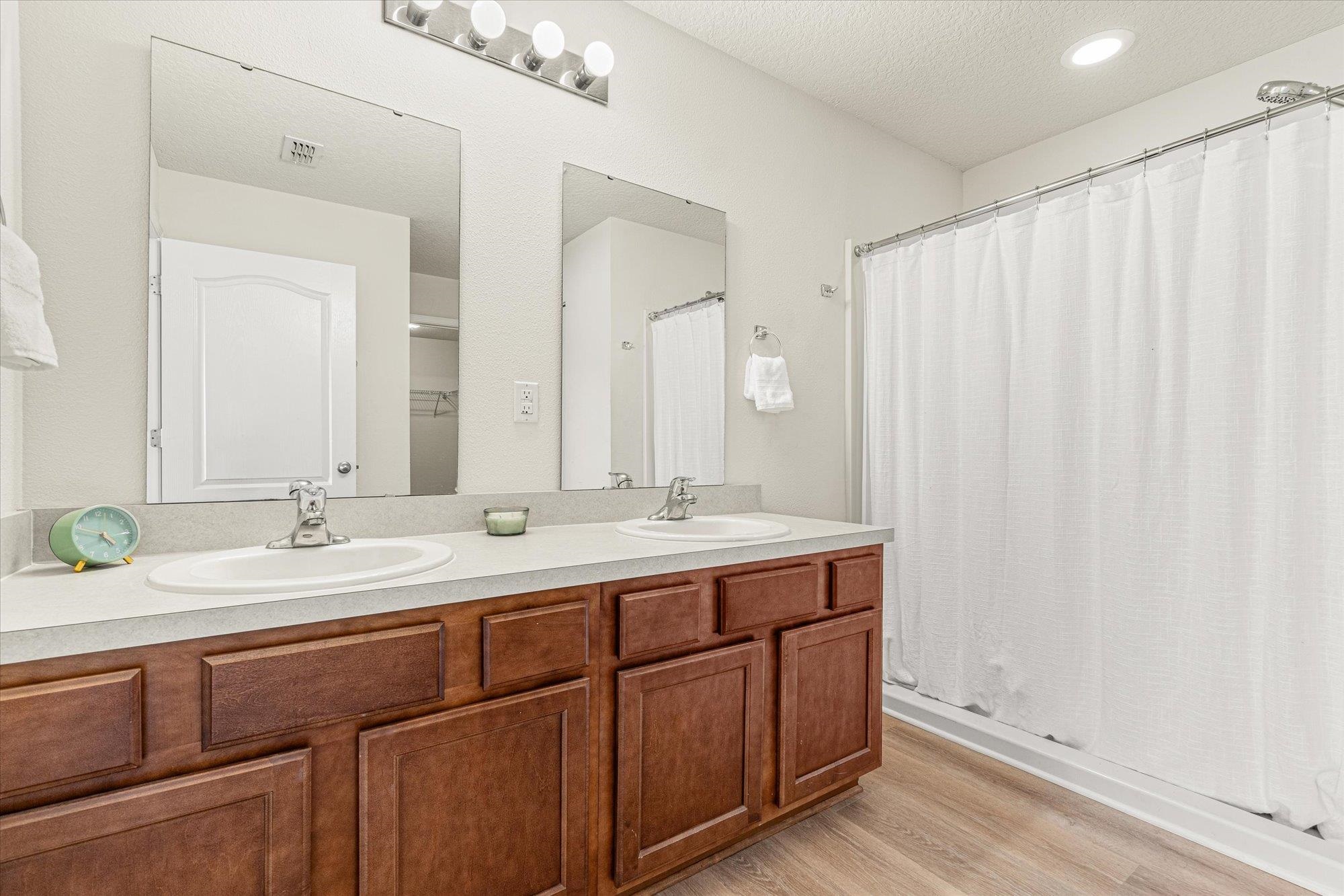 189 Blue Creek Way