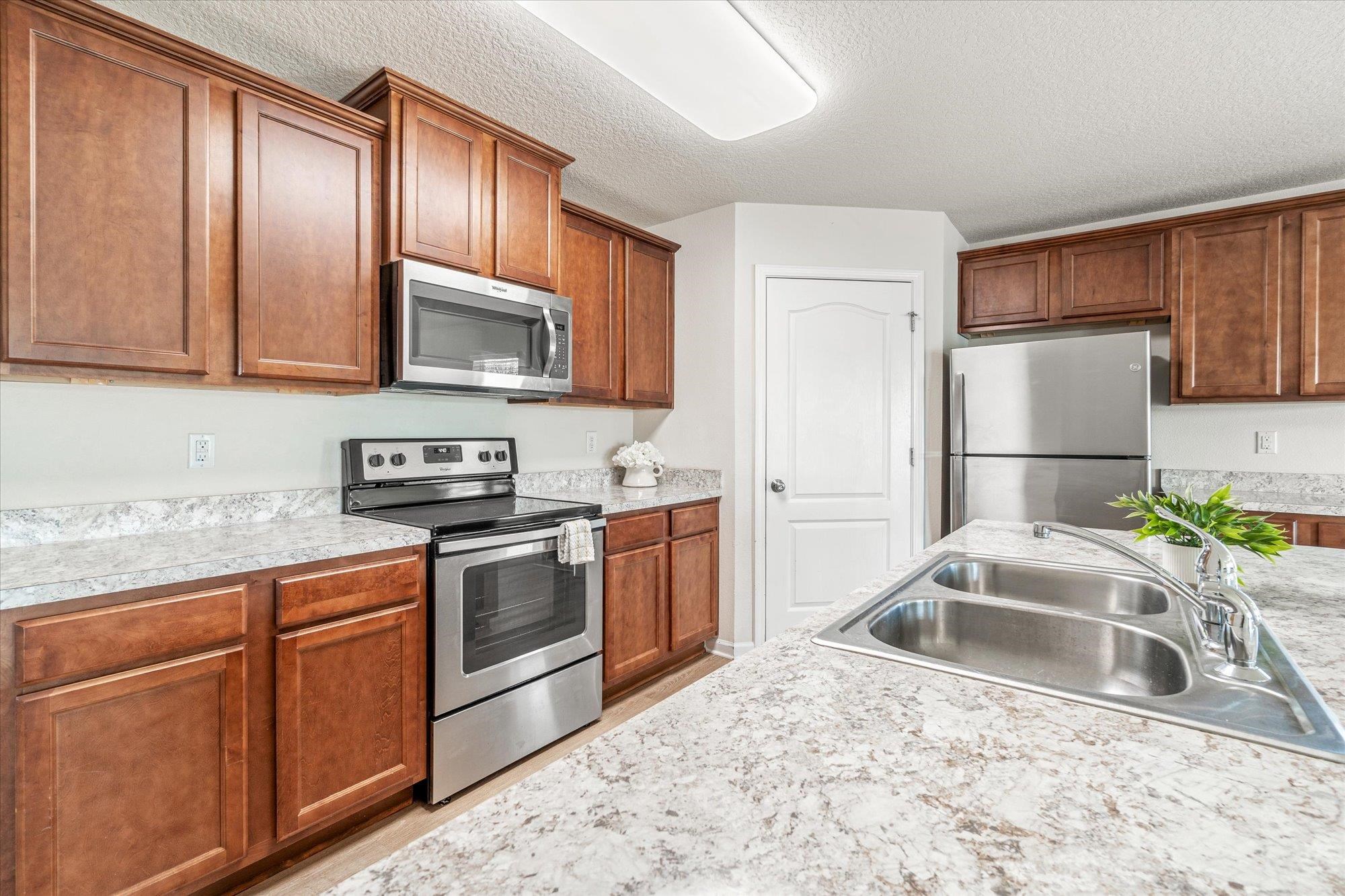 189 Blue Creek Way