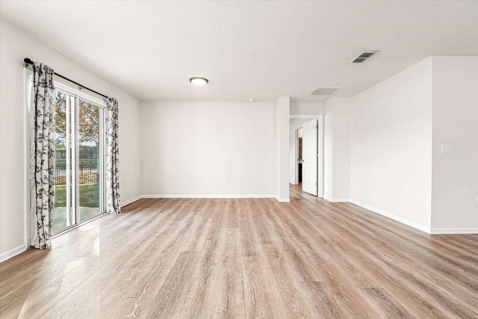 189 Blue Creek Way