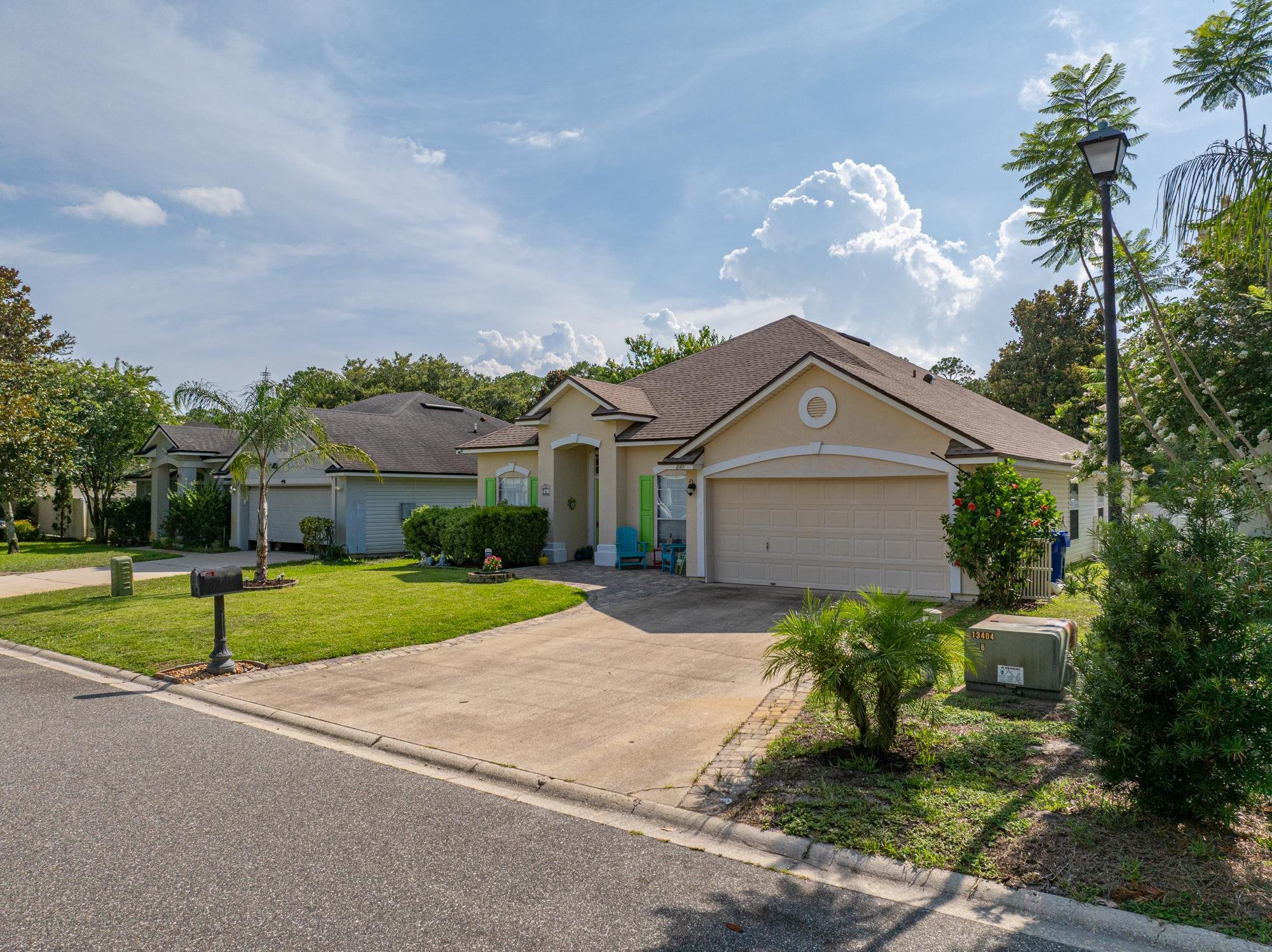 241 N Hidden Tree Dr