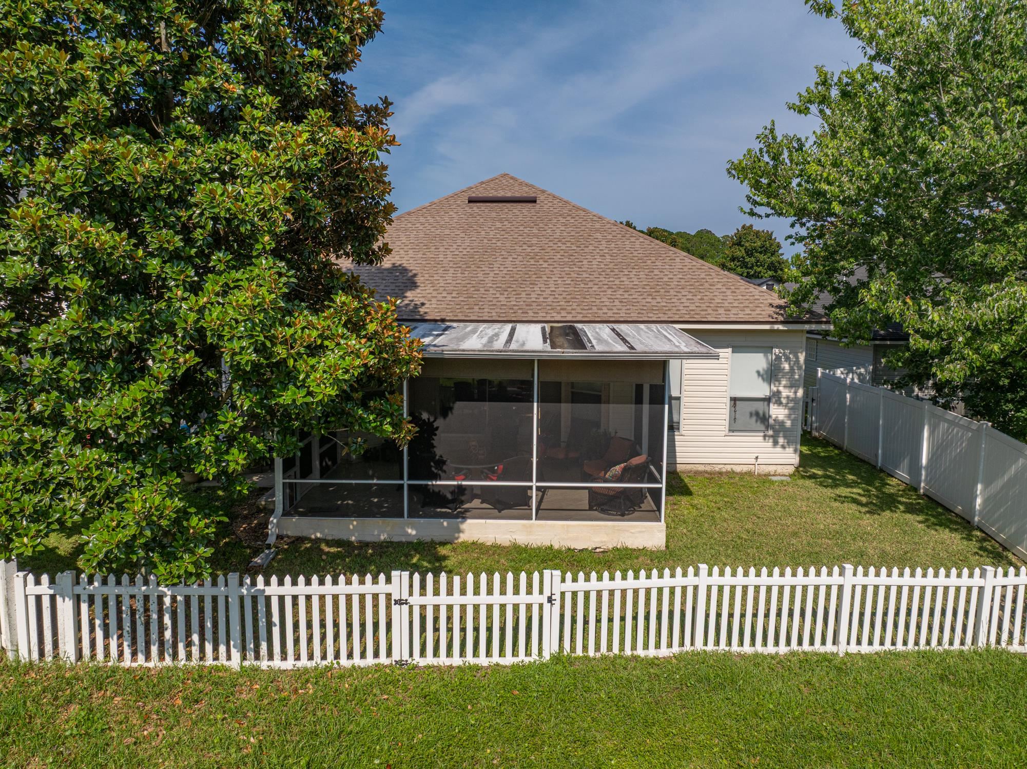 241 N Hidden Tree Dr