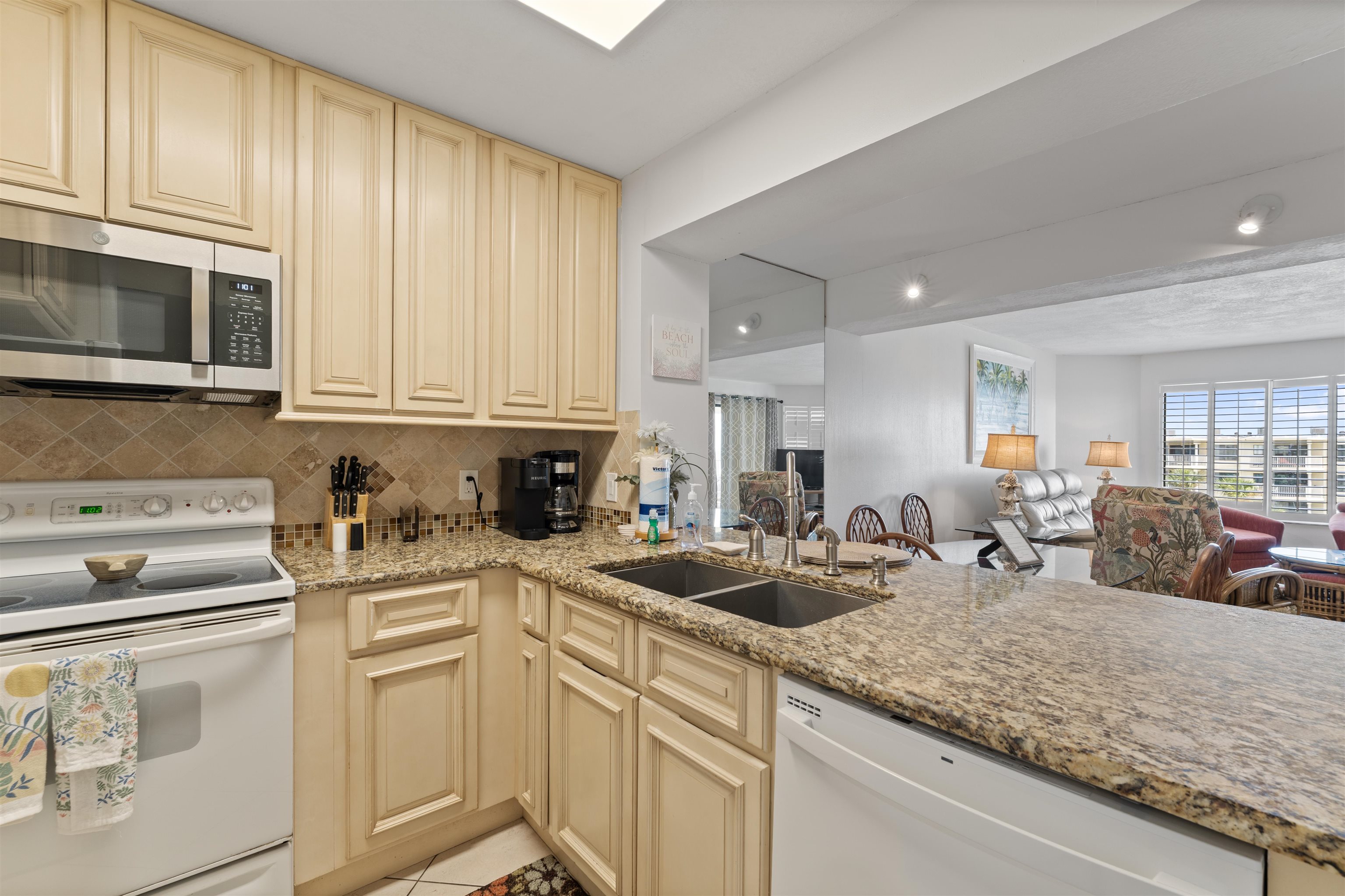4670 A1A S Unit: 1404