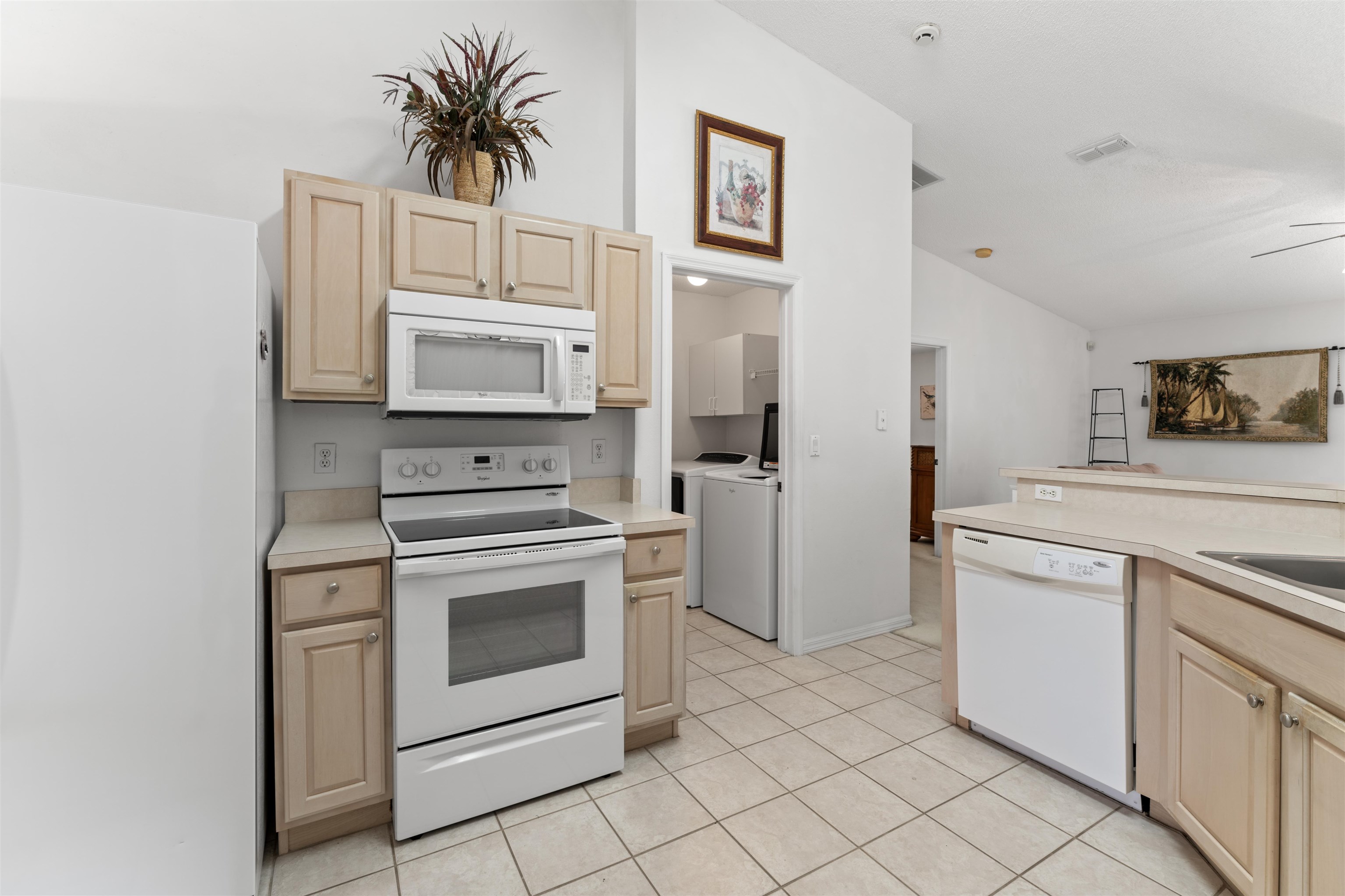 23 Woodside Dr