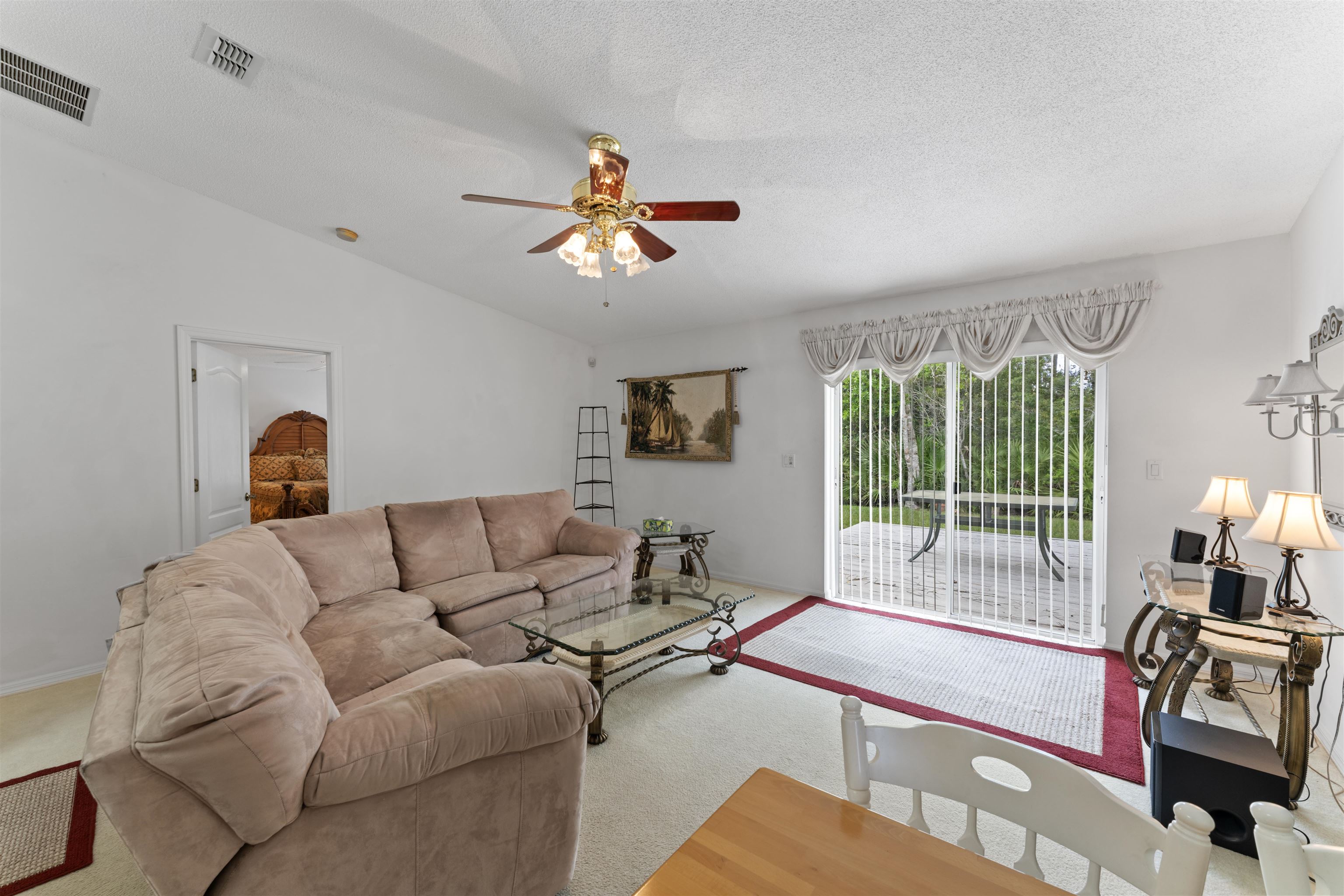 23 Woodside Dr