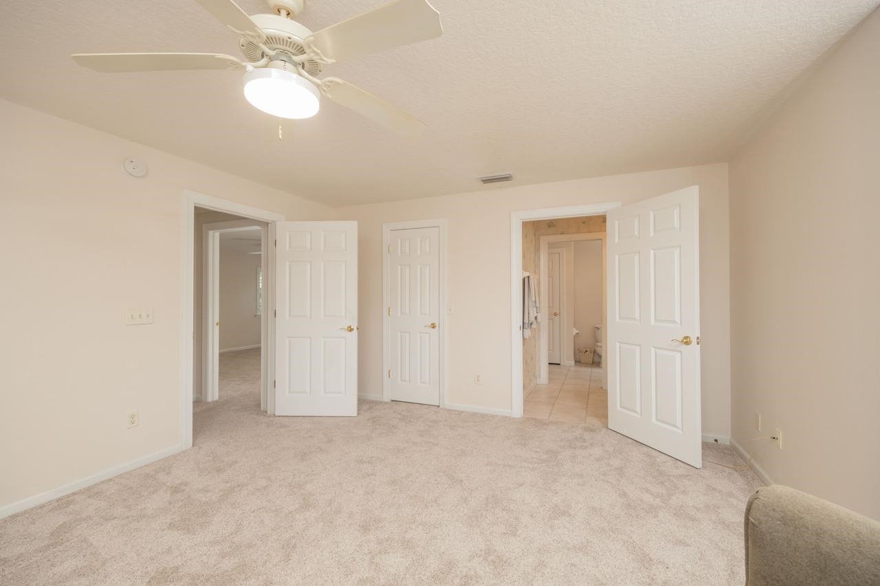 932 Spring Lake Ct