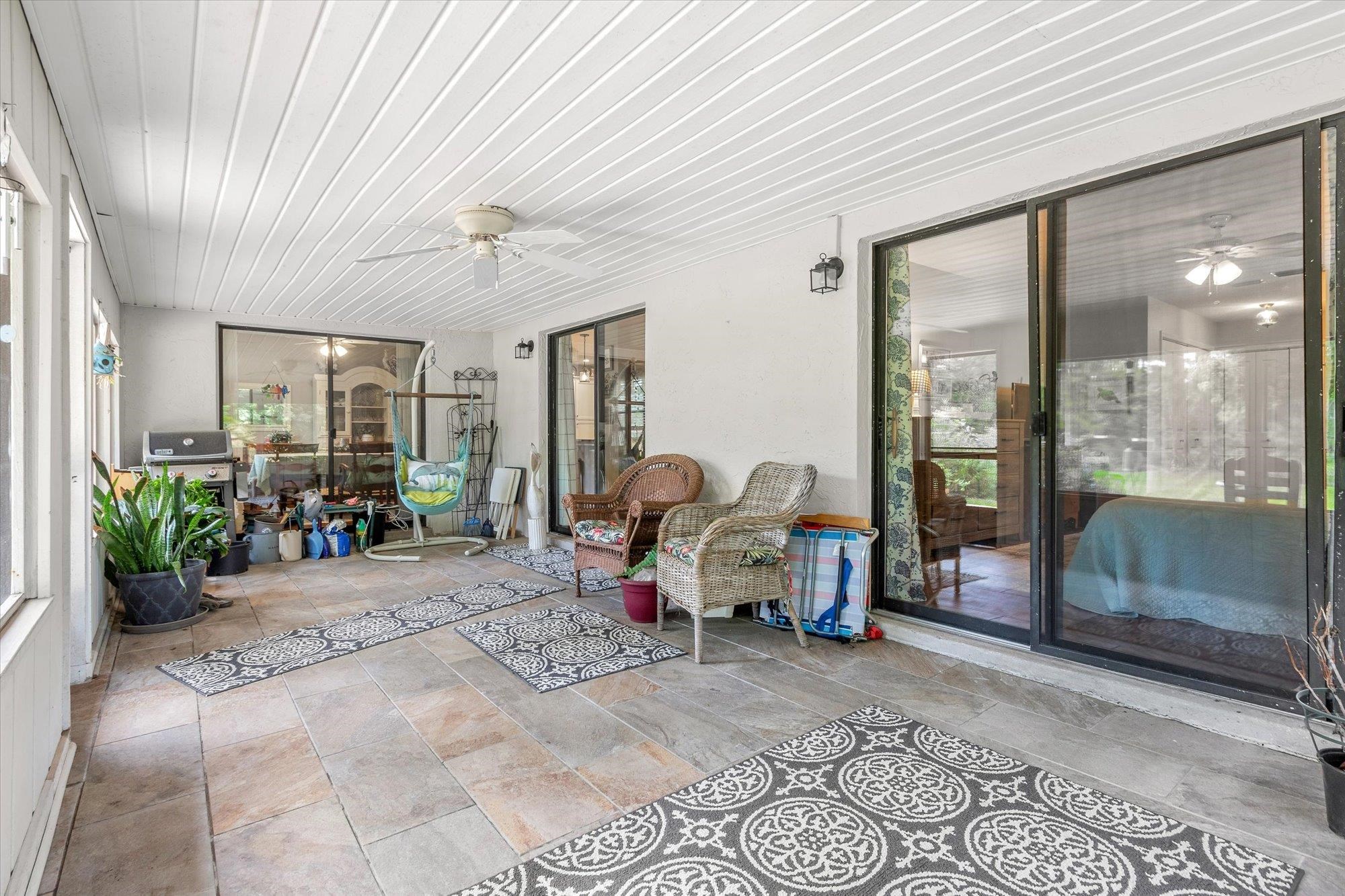 525 Domenico Cir
