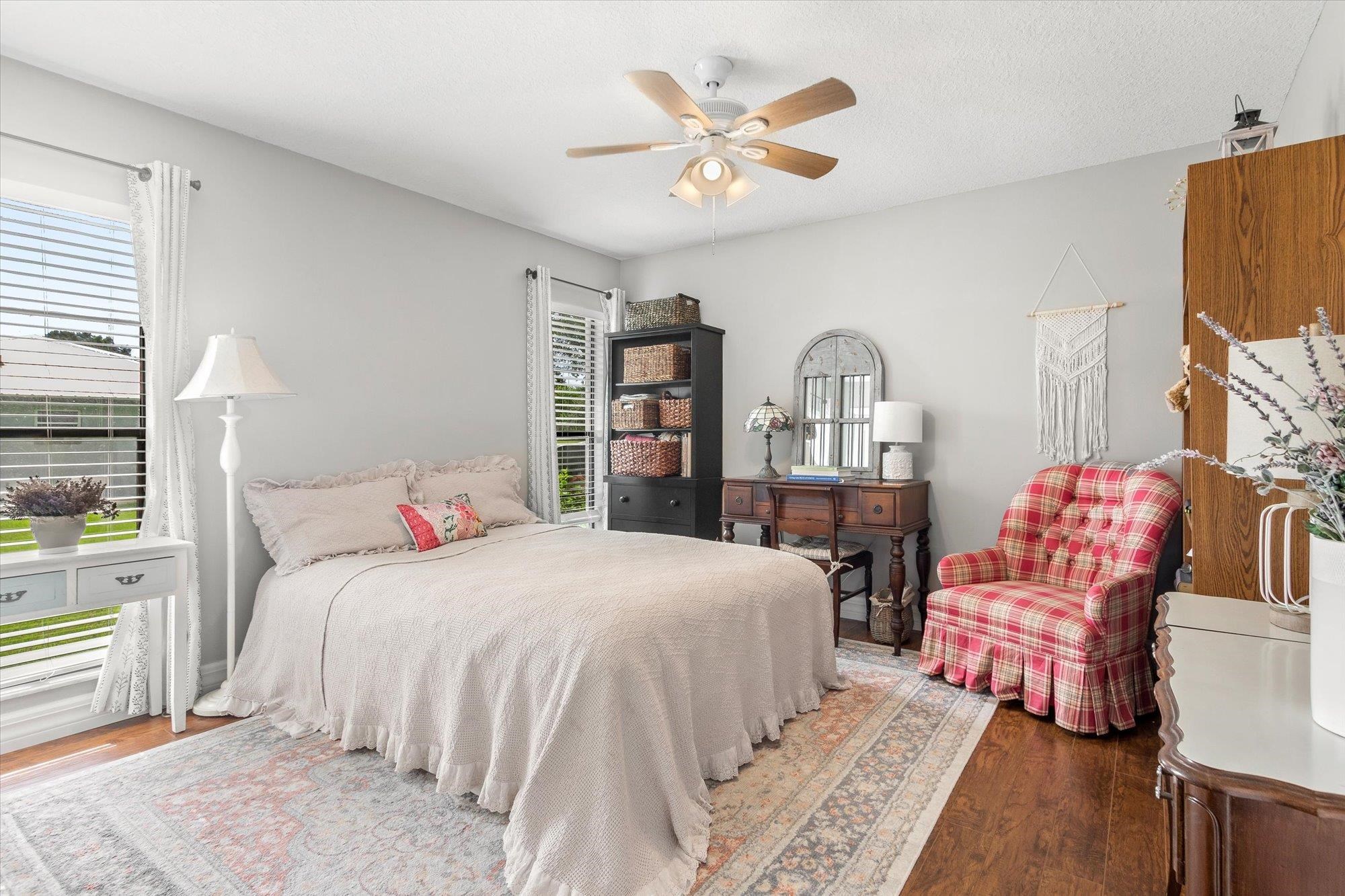 525 Domenico Cir
