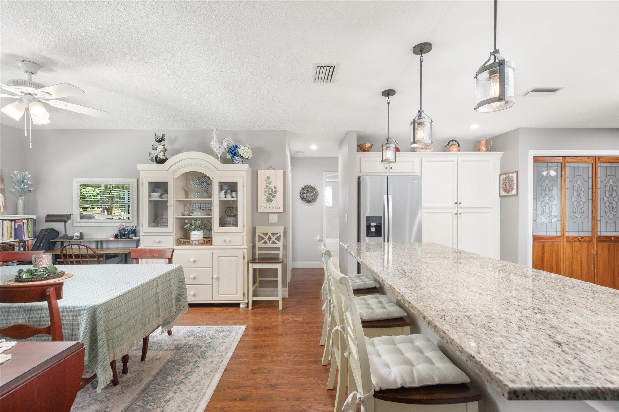 525 Domenico Cir