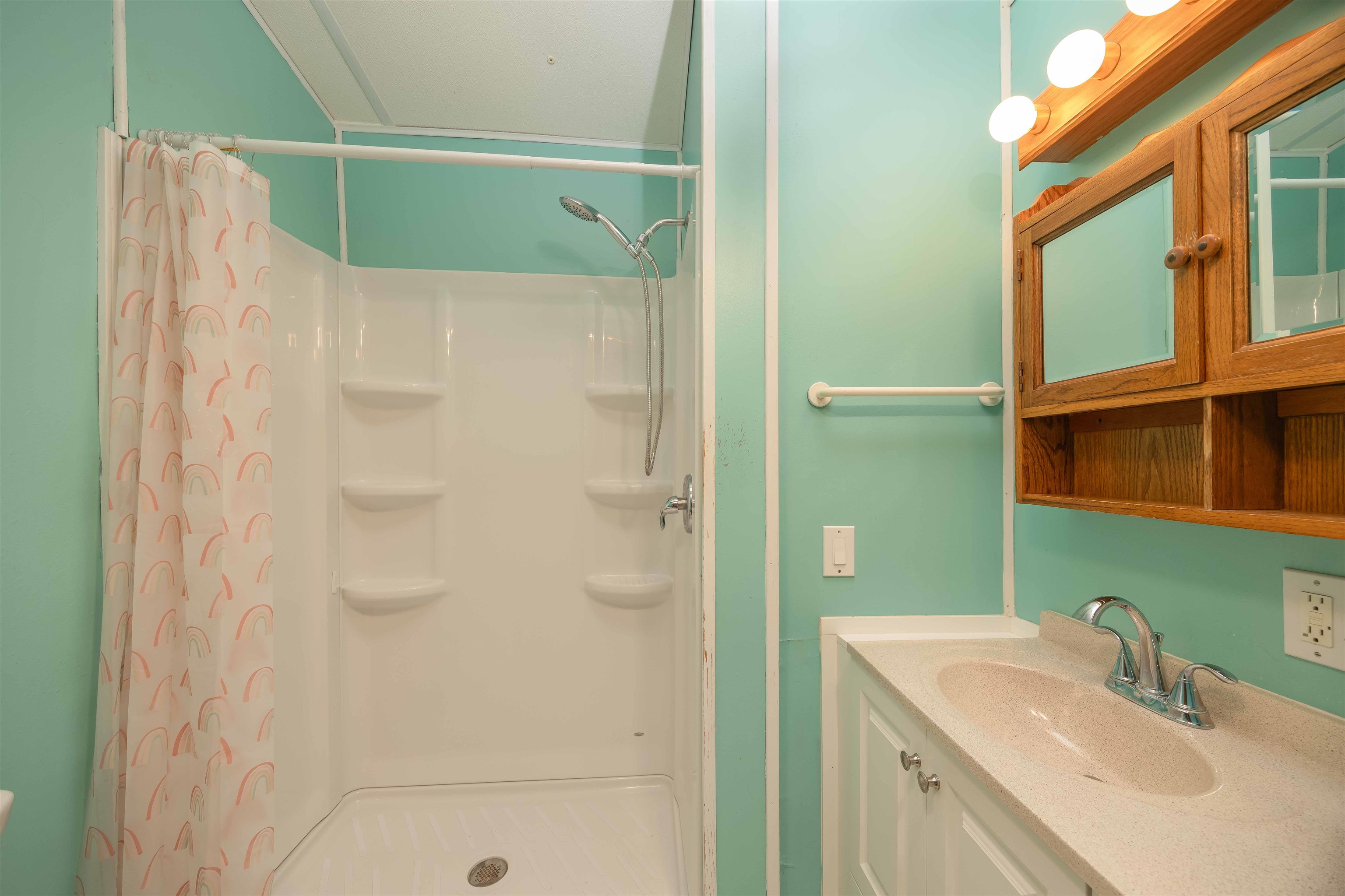 496 Ravenswood Dr.