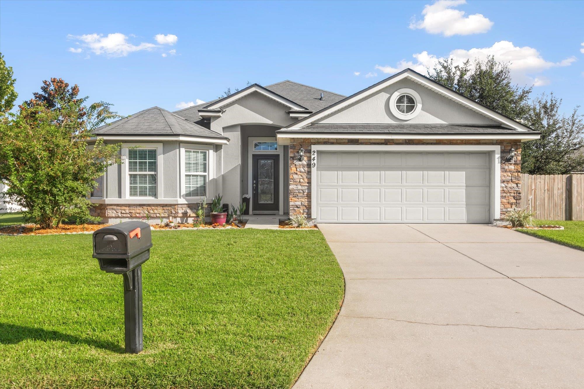 249 Bridgeport Ln
