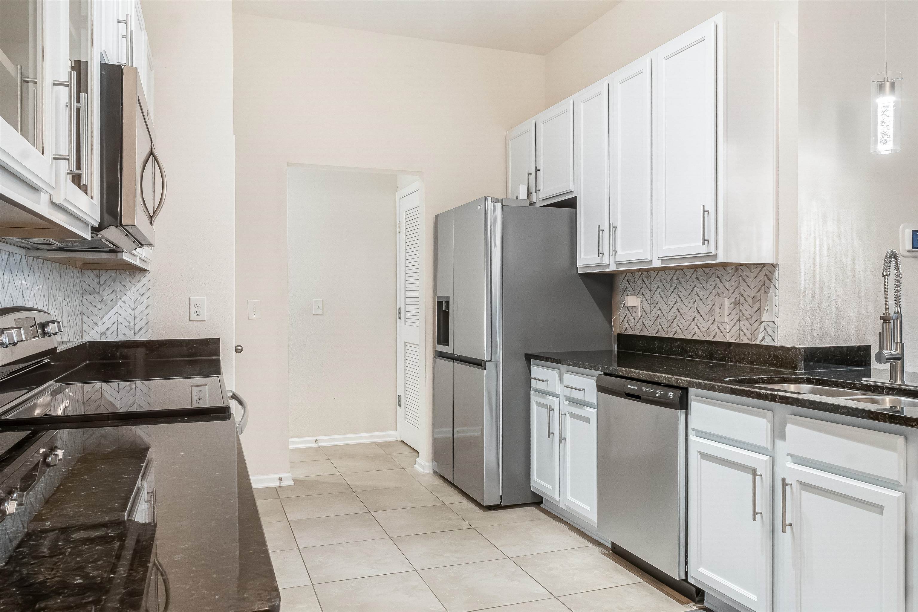 1818 Golden Lake Loop