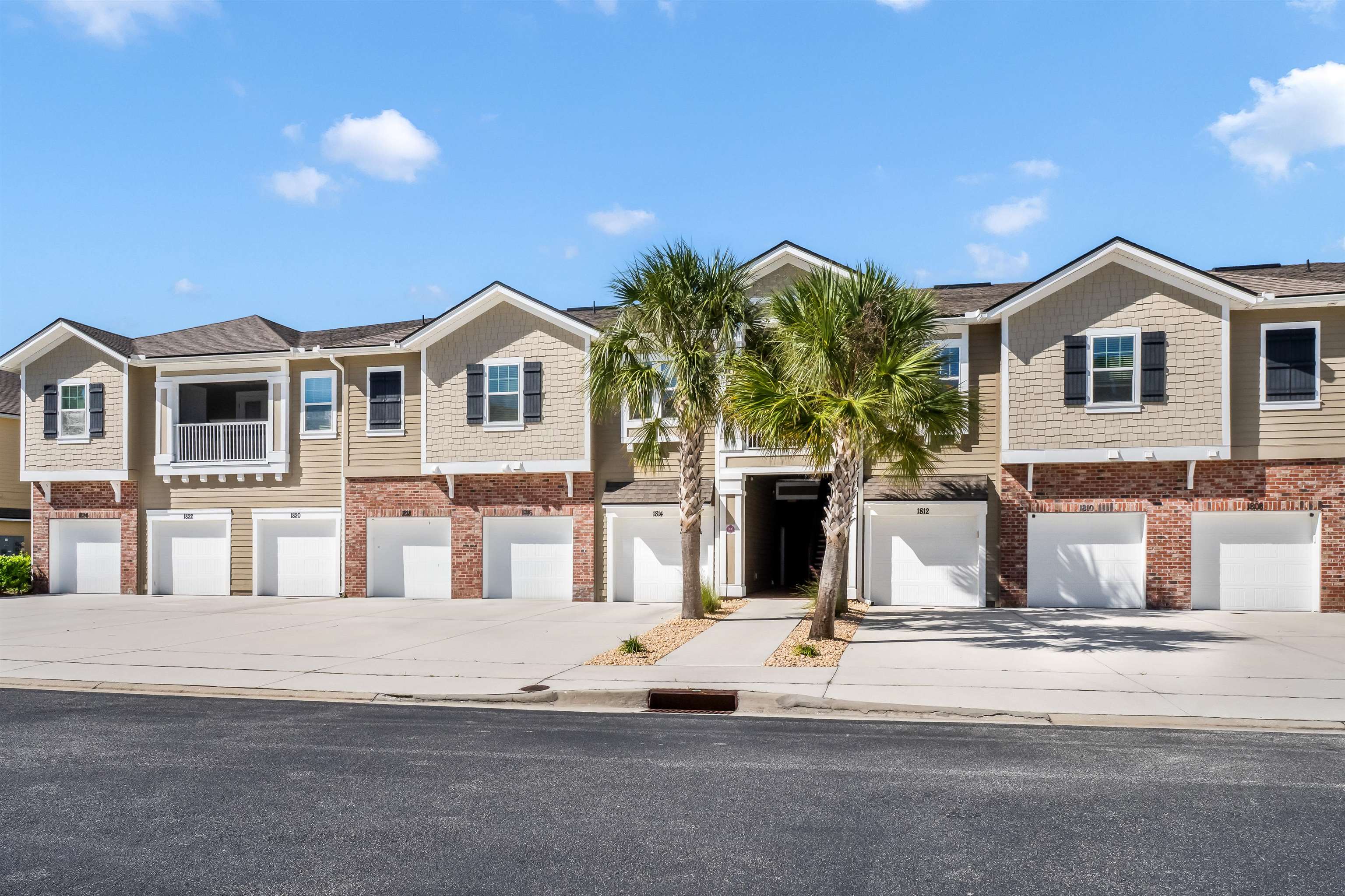 1818 Golden Lake Loop