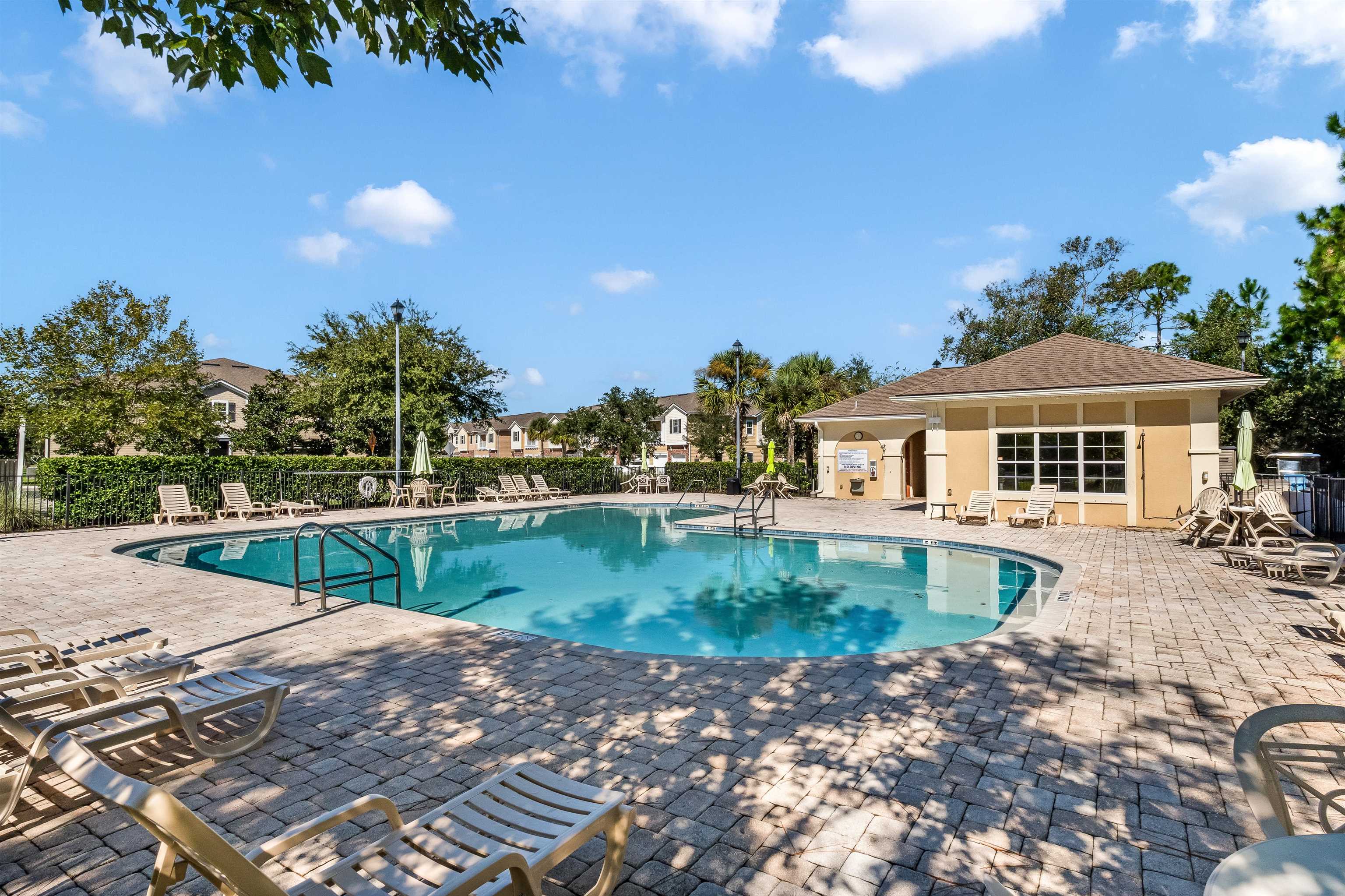1818 Golden Lake Loop