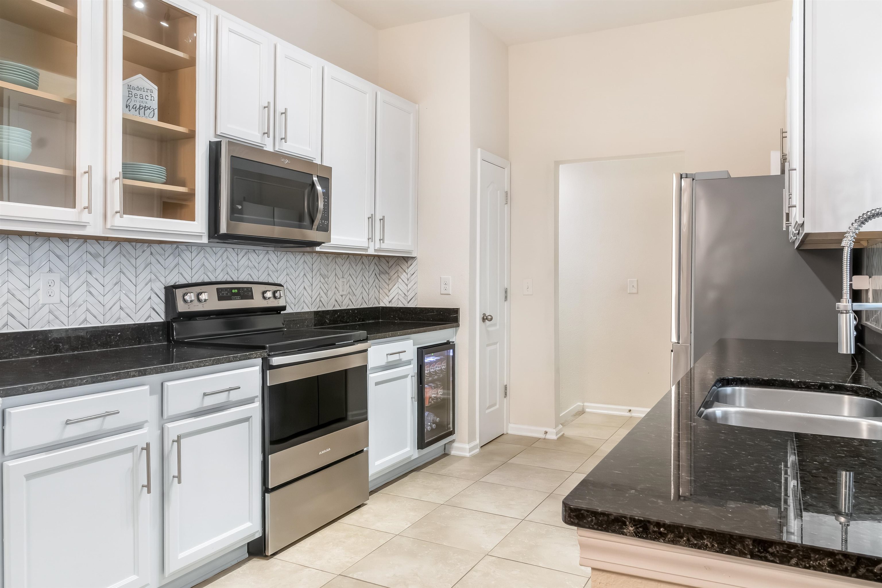 1818 Golden Lake Loop