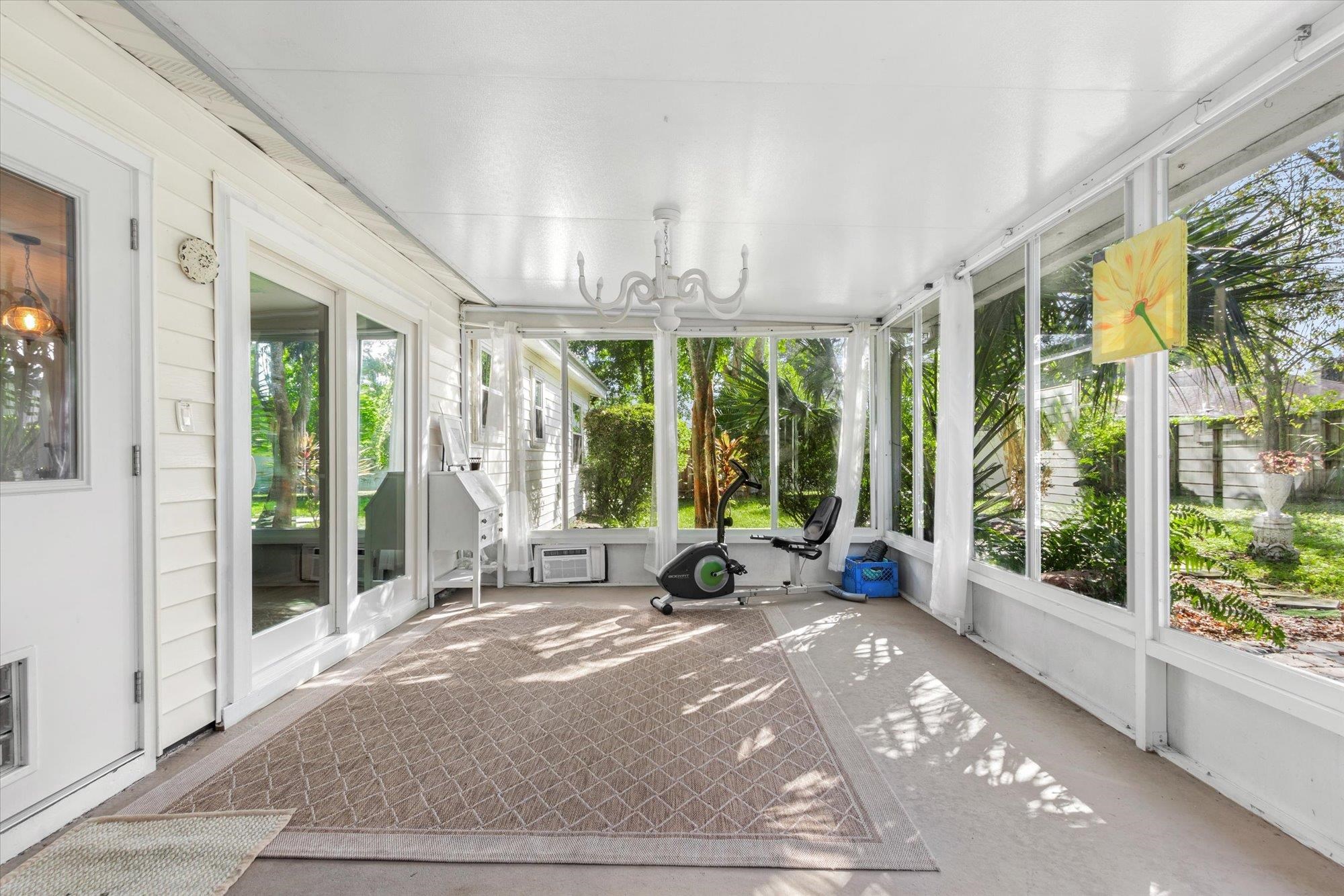 120 Swallow Rd