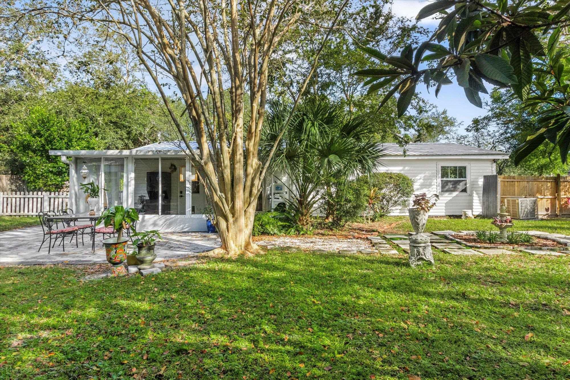 120 Swallow Rd