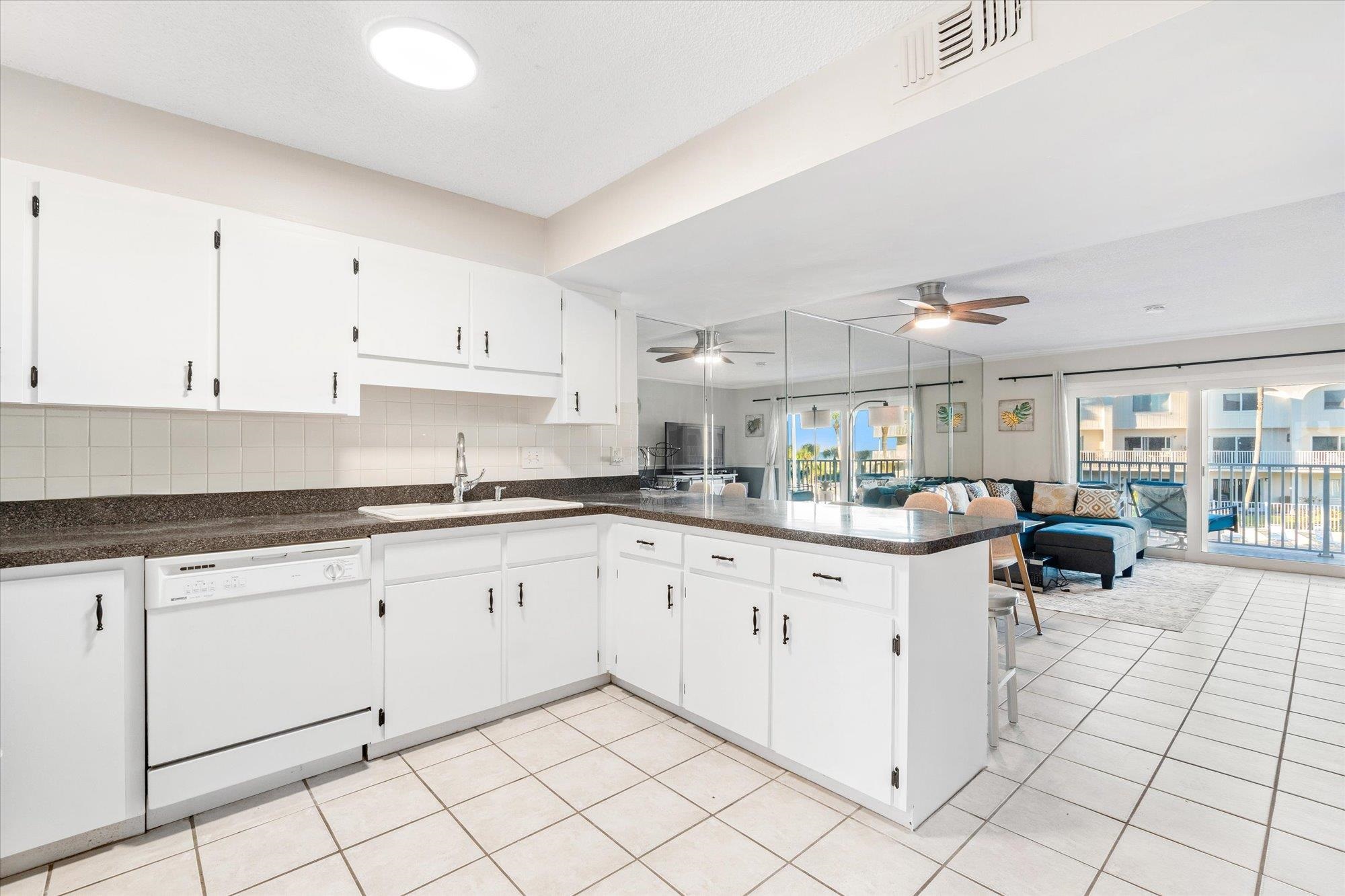 1 Ocean Trace Rd Unit: 242
