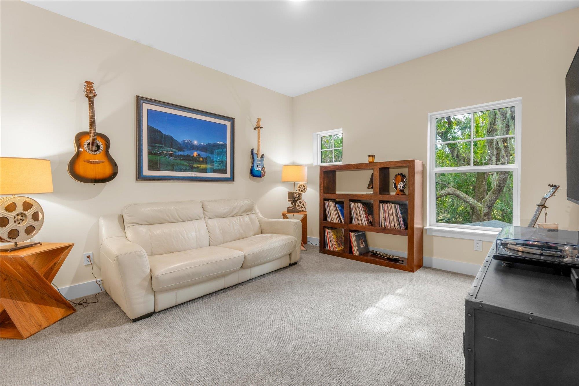 29318 Grandview Manor