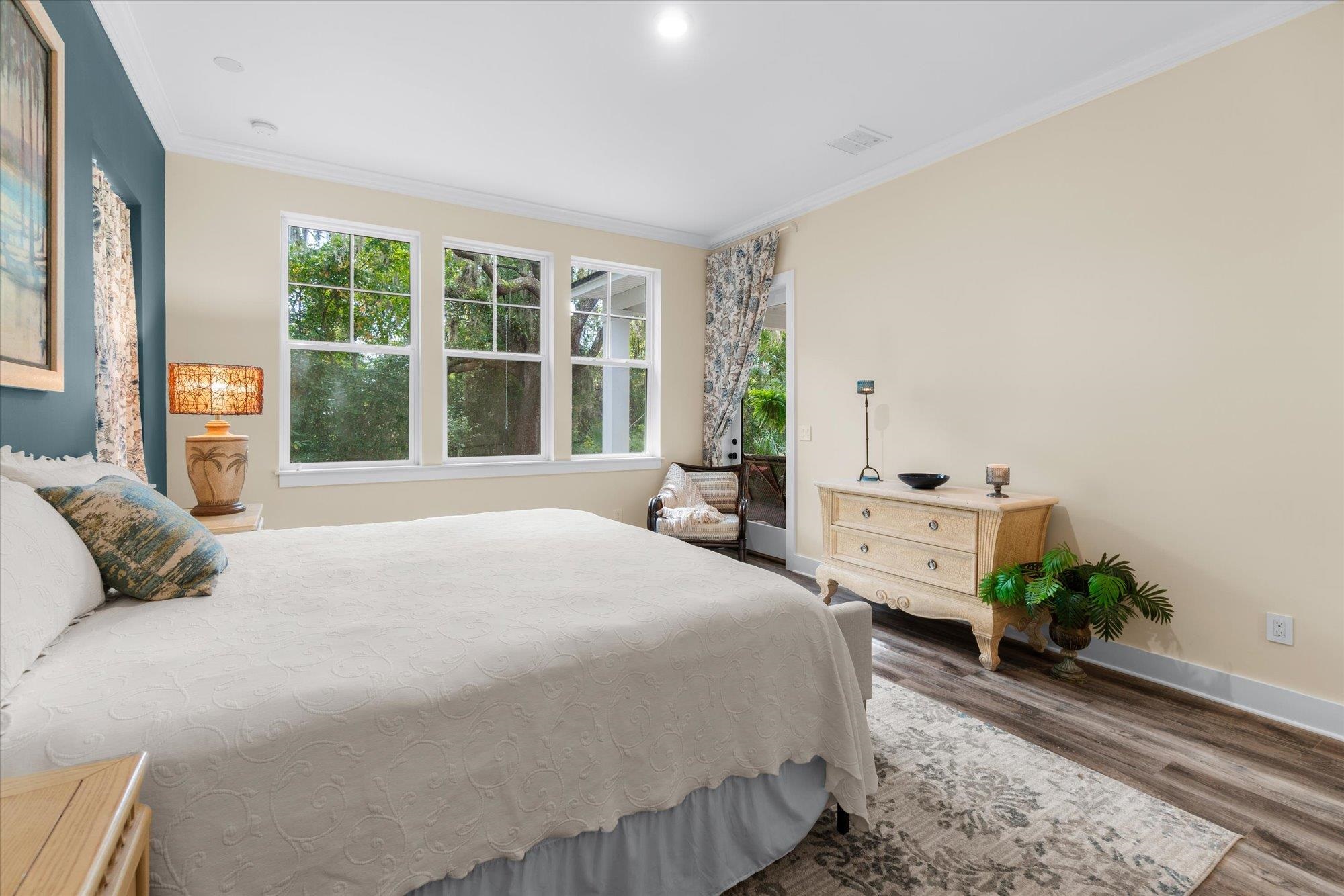 29318 Grandview Manor