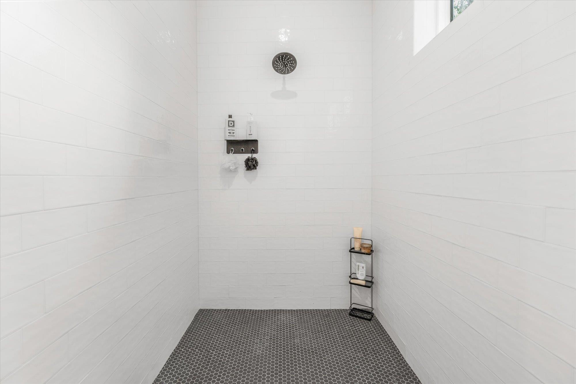 29318 Grandview Manor