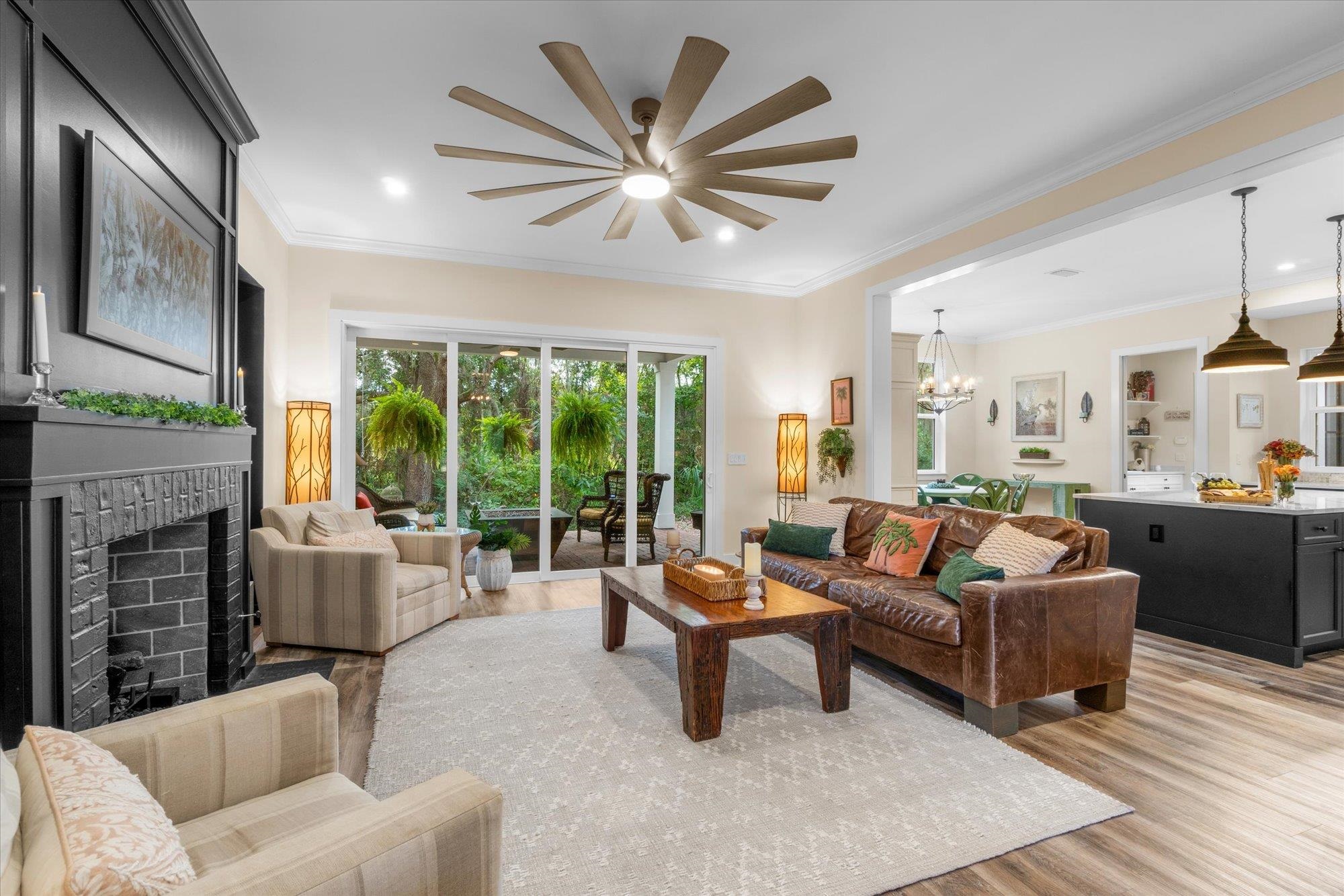 29318 Grandview Manor