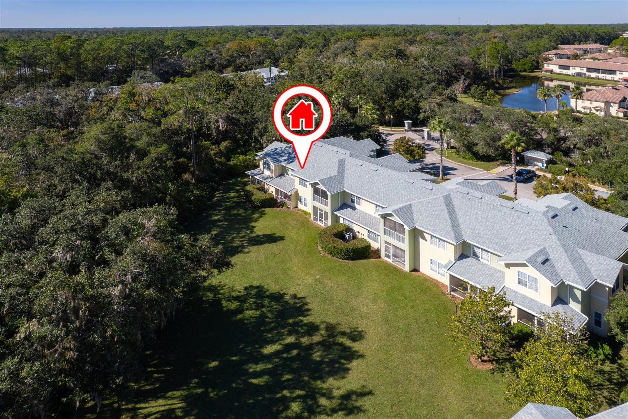 105 E Pine Hollow Trl Unit: 207